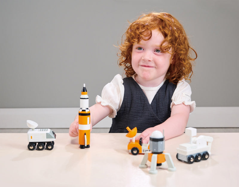 Premium Wooden Space Voyager Playset - STEM Educational Toy for Kids | Solar System Exploration & Space Adventure Pretend Play