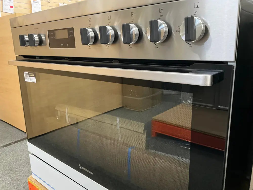 Westinghouse WFE915SD 90cm Dual Fuel Freestanding Range Cooker - Perfect for Home Kitchens & Professional Cooking