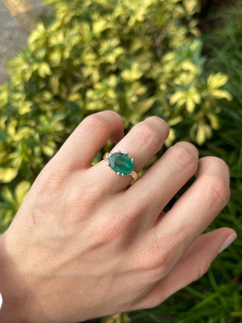 4.04ct 14K Gold Dark Green Oval Cut Organic Nugget Solitaire Ring for Women - Elegant Vintage Jewelry for Engagement, Wedding & Special Occasions