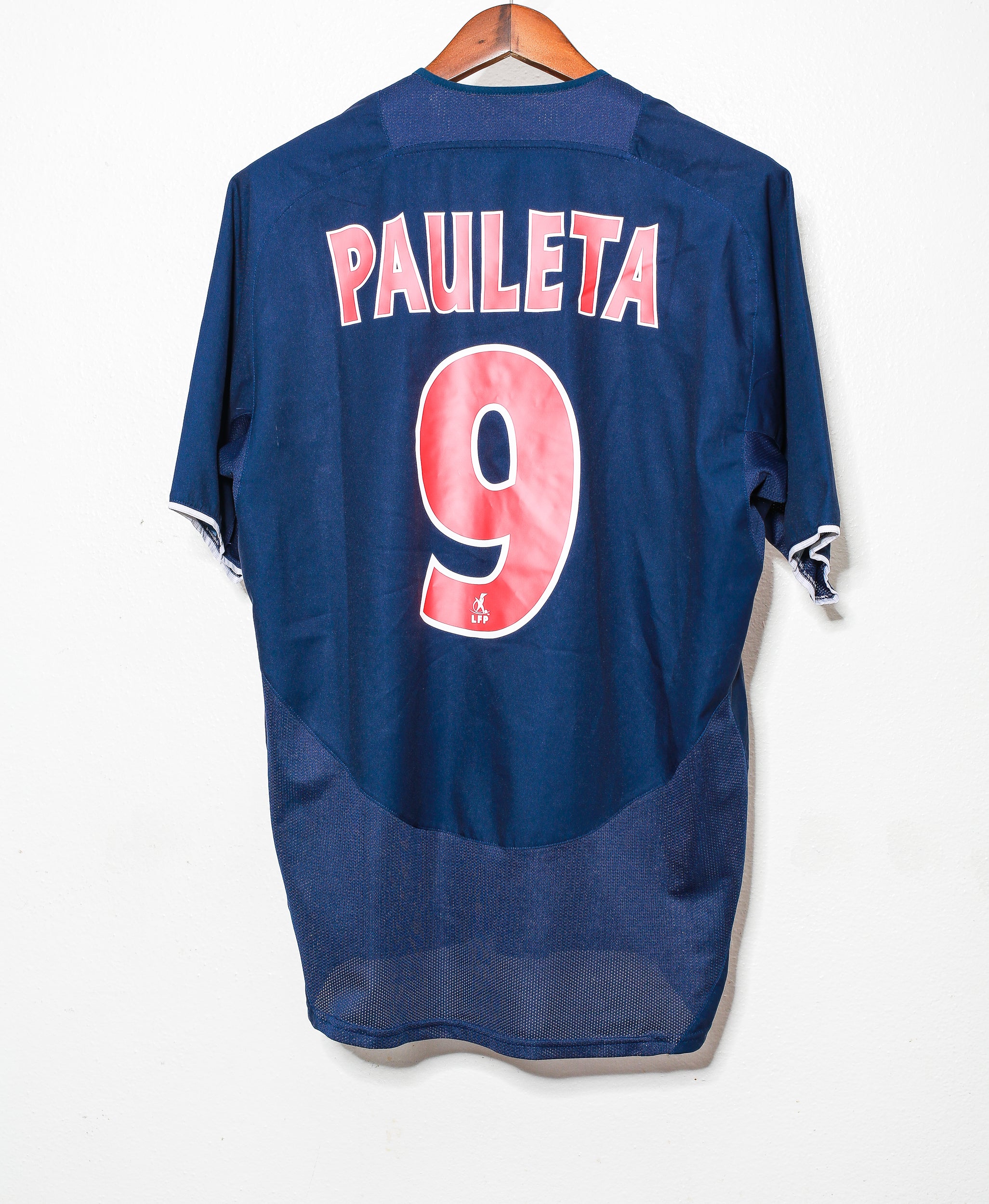 Authentic 2003 PSG Home Jersey #9 Pauleta (Size L) - Vintage Football Shirt for Collectors & Fans, Perfect for Matchdays & Memorabilia Displays