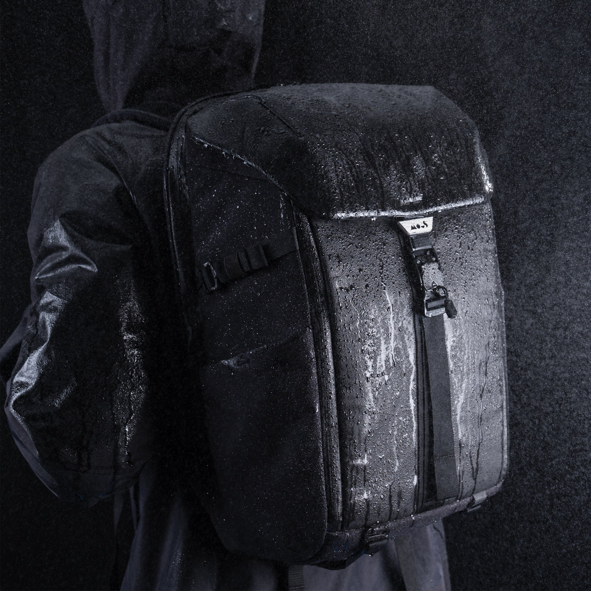 Waterproof & Shockproof Protective Laptop Backpack with Secure Lid - Perfect for Travel, Hiking & Daily Commute