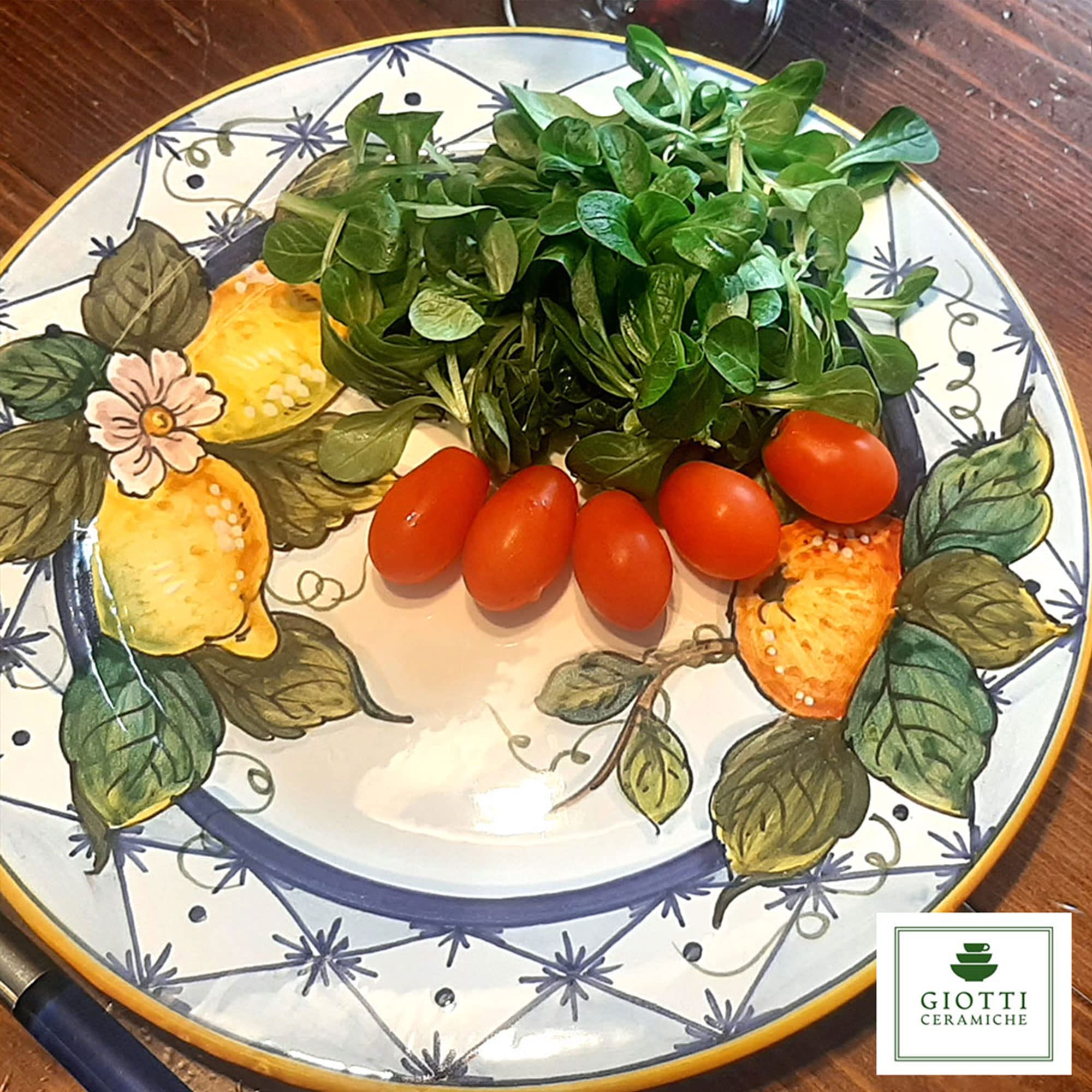 Italian Ceramic Dinnerware Set for 4 - Hand Painted Tuscan Pottery Plates & Bowls - Authentic Ischia Lemons Design - Elegant Kitchen & Dining Table Decor - Perfect for Family Dinners, Entertaining Guests, and Italian-Themed Parties