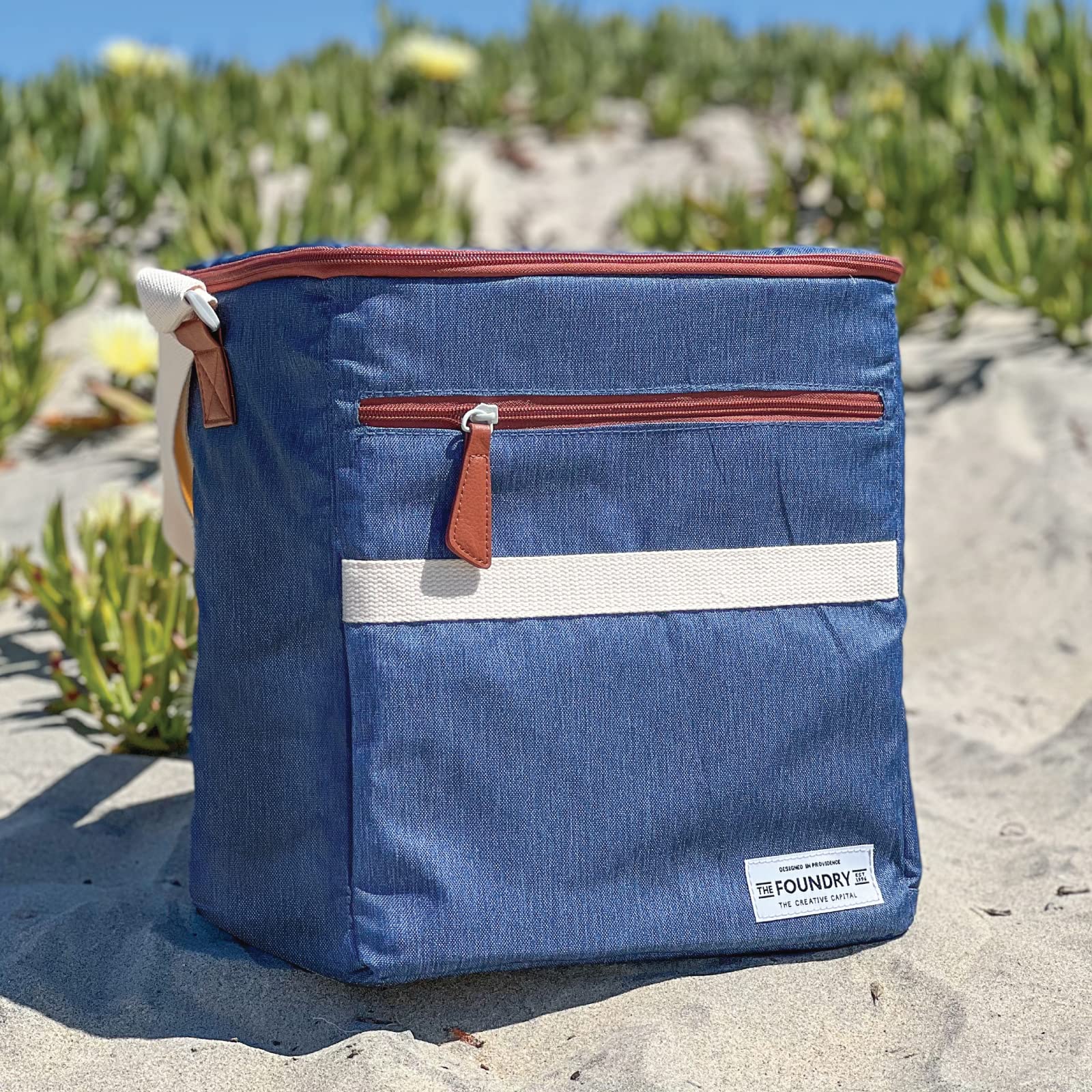 Fit & Fresh Foundry Soft Cooler Bag - Insulated Leak Proof 12 Can Cooler for Men & Women | Portable Travel, Beach & Picnic Cooler with Removable Hard Liner | Stain Resistant | Perfect for Camping, Tailgating & Outdoor Activities