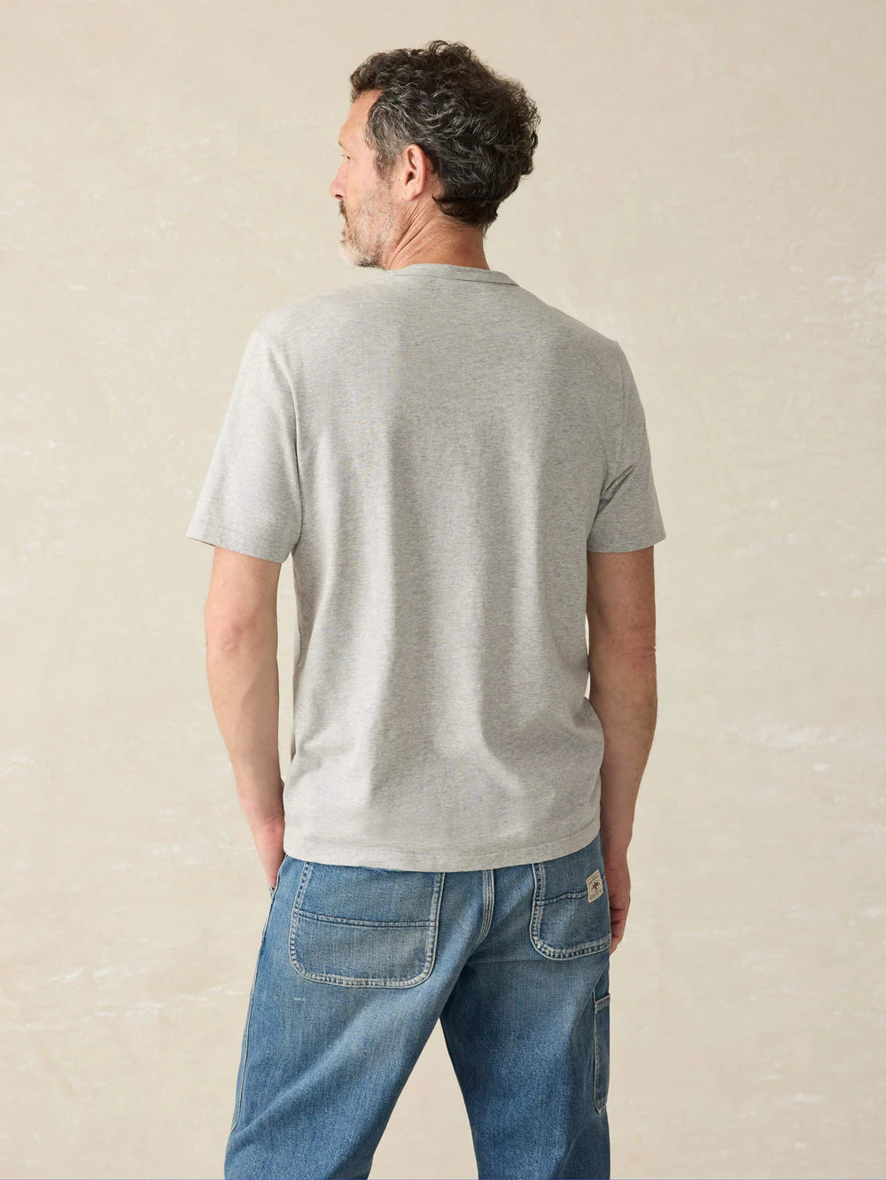 FAHERTY Men's Sunwashed Pocket Short Sleeve T-Shirt - Soft Cotton Casual Tee for Summer, Beach, and Everyday Wear