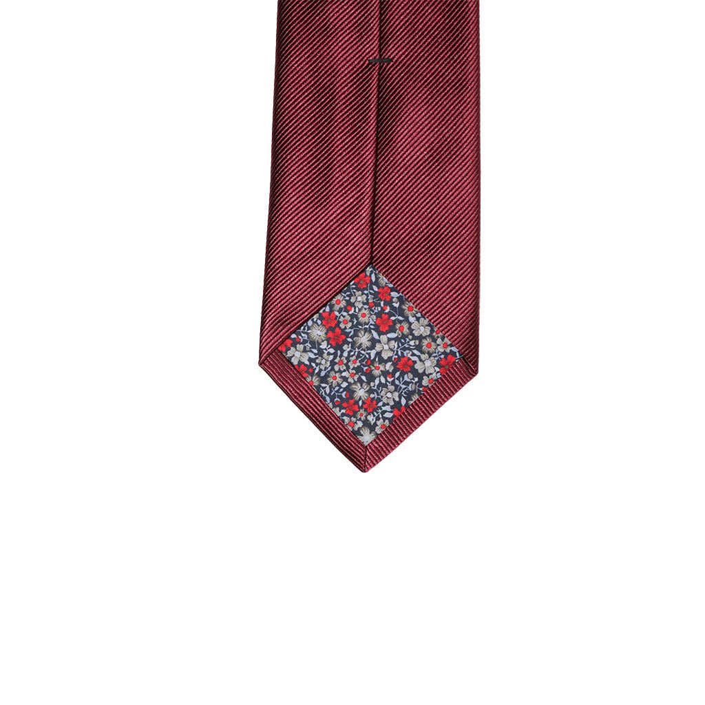 HEMLEY Micro Stripe Silk Tie in Dark Red - Premium Business Necktie for Men, Perfect for Weddings, Office & Formal Occasions