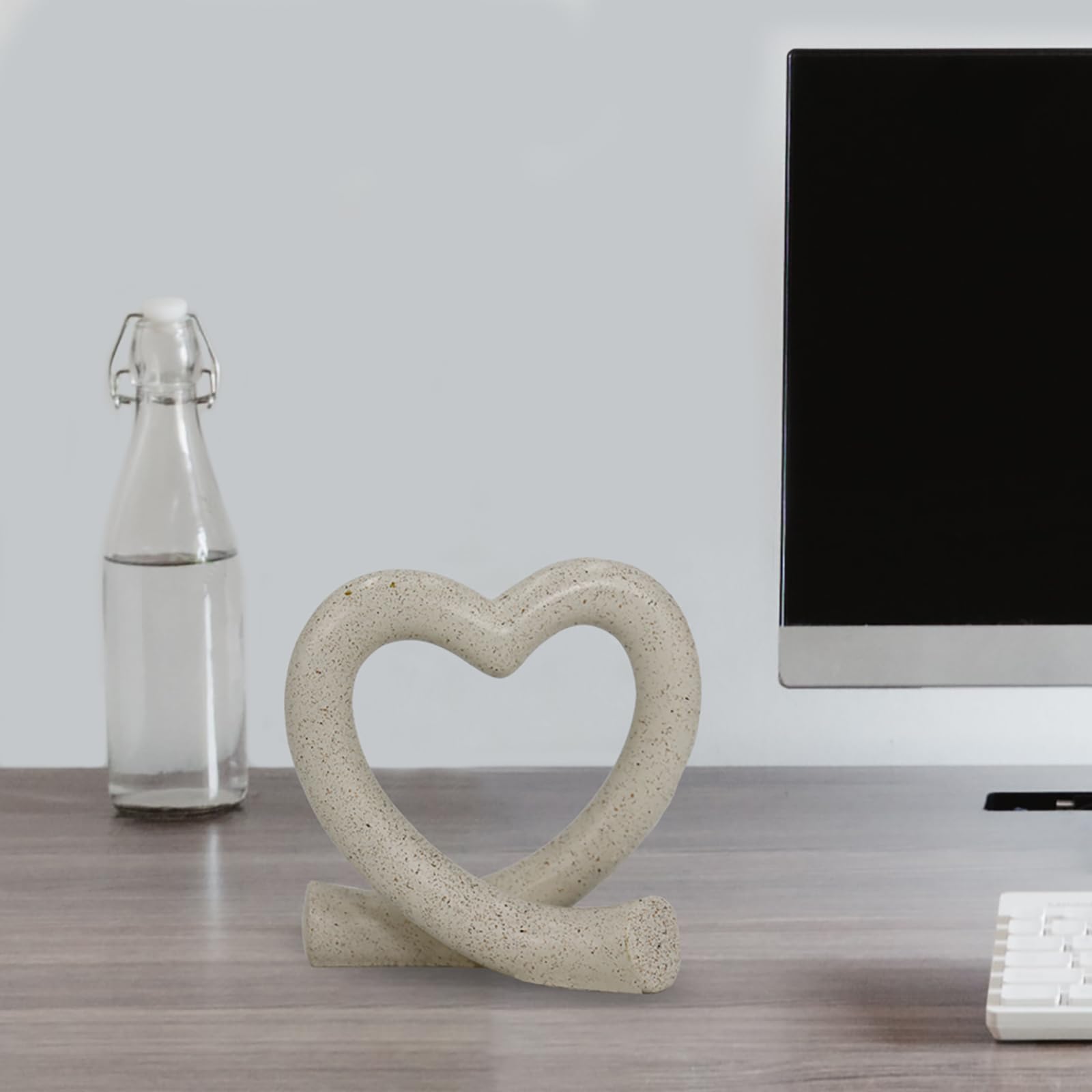 Heart Sculpture Home Decor - Modern Love Line Aesthetic Statue - Unique Ornament for Living Room, Coffee Table, Bedroom & Shelf - Romantic Gift for Couples, Anniversaries & Valentine's Day - Perfect for Home Decor, Wedding Gifts & Interior Design