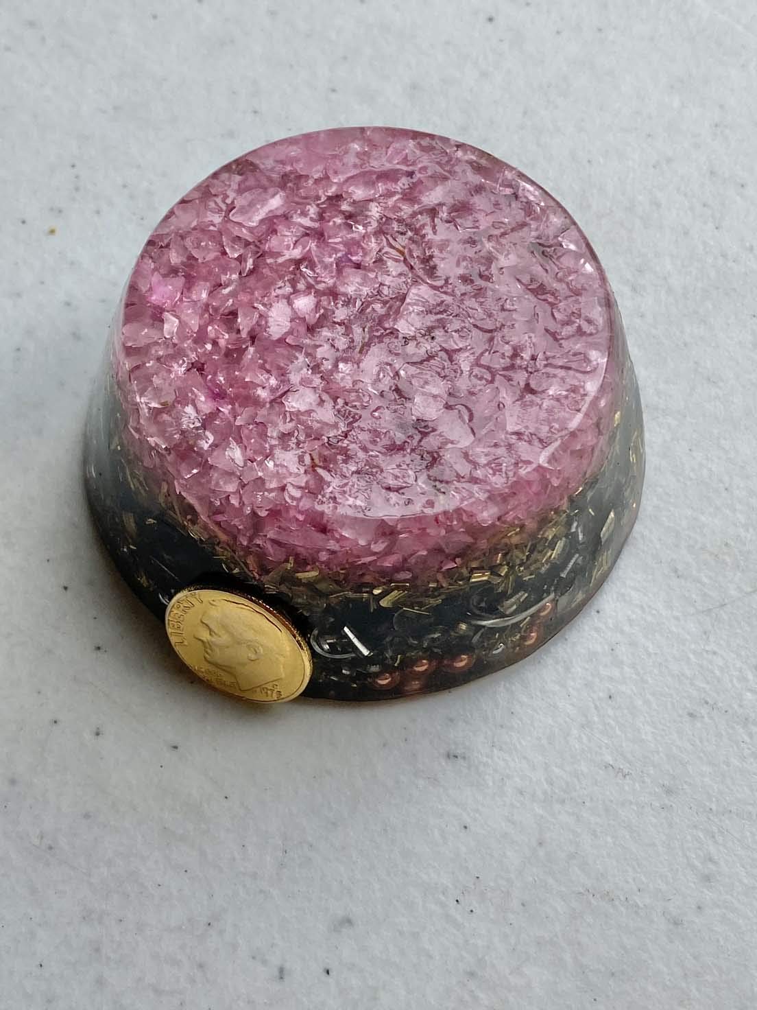 Pink Rose Quartz Crystal Tower - Orgone Energy Generator for Positive Vibes, Healing & Chakra Balancing | Perfect Gift for Meditation, Reiki & Spiritual Healing
