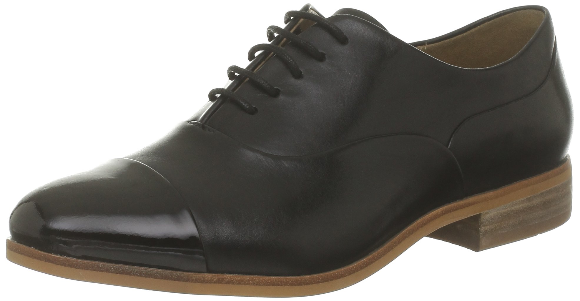 Clarks Women's Comfort Loafers Slip-On Shoes - Casual & Office Wear for Women - Perfect for Work, Travel & Everyday Use