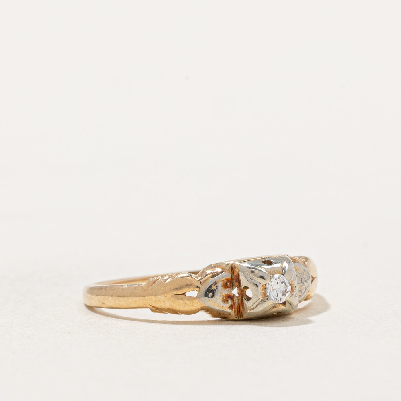 Vintage Diamond Ring 0.03ct Size 5.5 - Elegant Antique Jewelry for Women, Perfect for Engagement, Wedding & Special Occasions