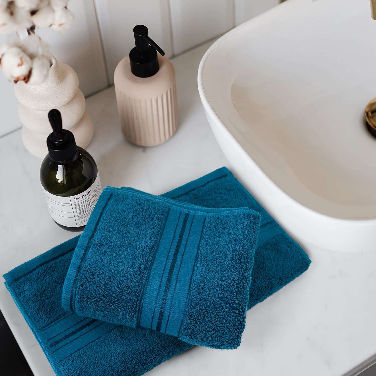 Premium Cotton Hand Towels for Bathroom & Kitchen - 2 Pack Soft Absorbent Peacock Blue Towels, 13x28 Inches - Ideal for Guest Bath, Spa, Gym & Everyday Use