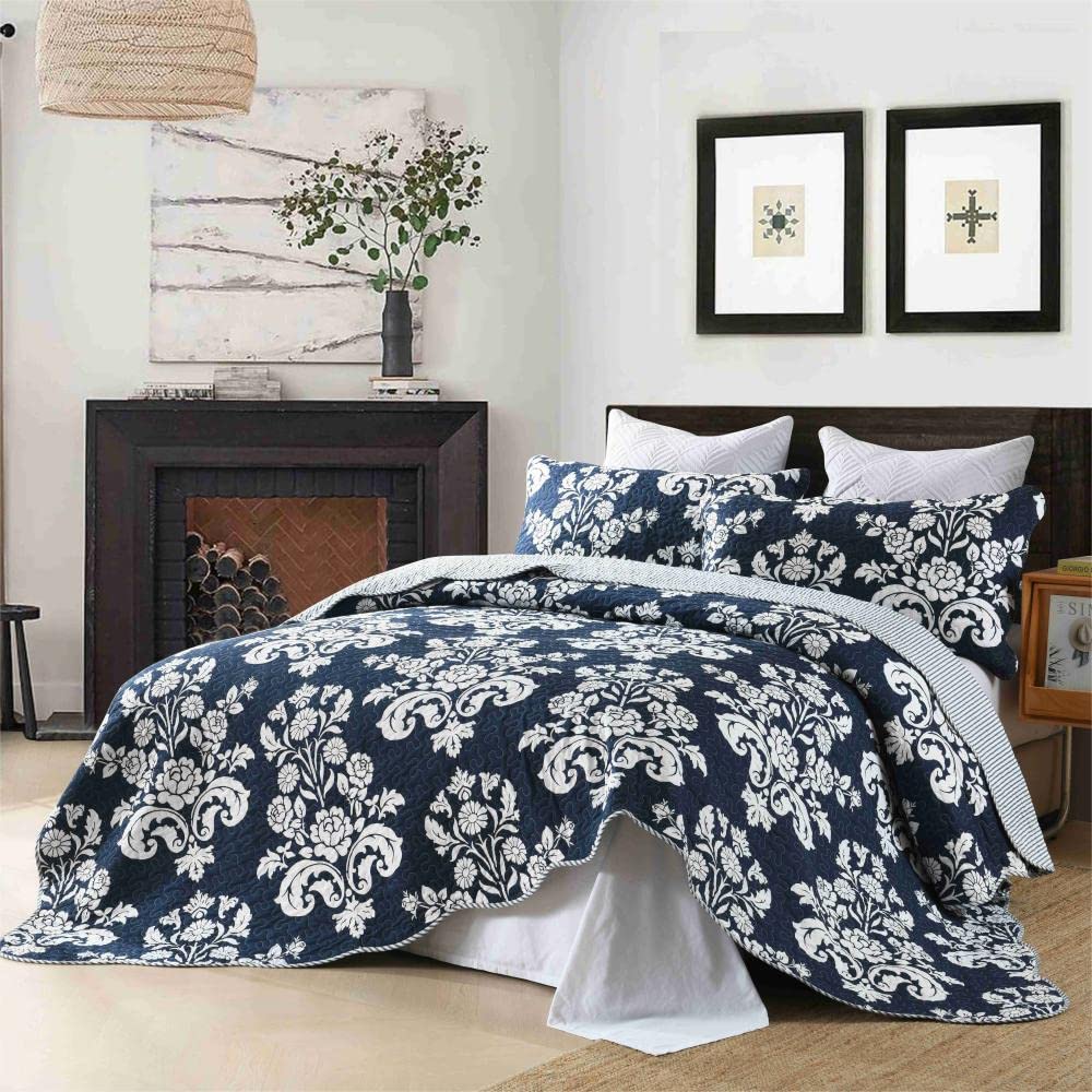 King Size Quilt Set - Navy Blue Cotton Floral Paisley Farmhouse Bedspread Coverlet | Lightweight Reversible All-Season Bedding | 3-Piece Navy & White King Bed Quilt for Master Bedroom, Guest Room & Cozy Farmhouse Decor