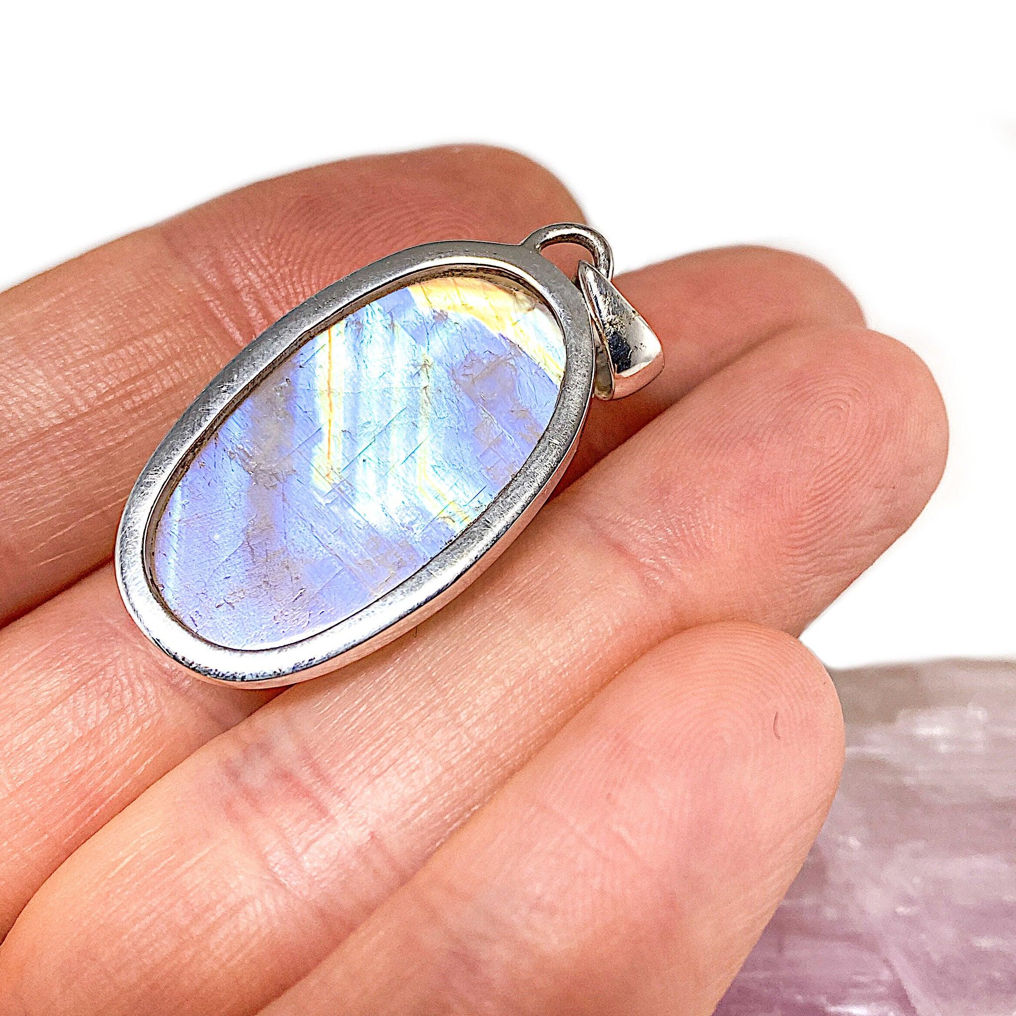 Moonstone Oval Pendant Necklace PPGJ338 – Elegant Healing Crystal Jewelry for Women, Perfect for Gifts, Meditation & Spiritual Healing