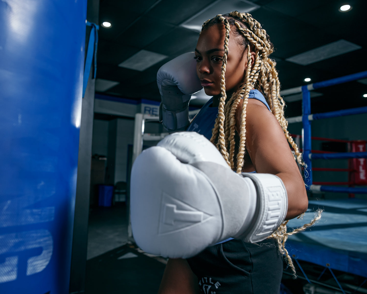 Premium White Boxing Pro Bag Gloves - Professional Training & Sparring Gear for Men & Women - Perfect for Heavy Bag Workouts, MMA, and Fitness Training