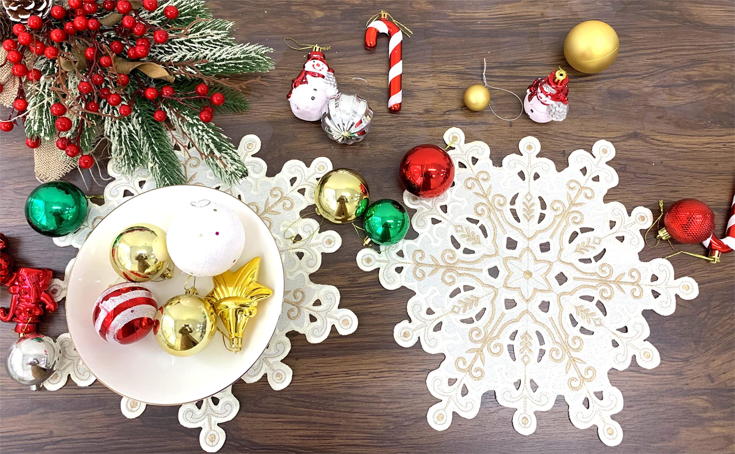 GRANDDECO Christmas Placemats Set of 4 - 14