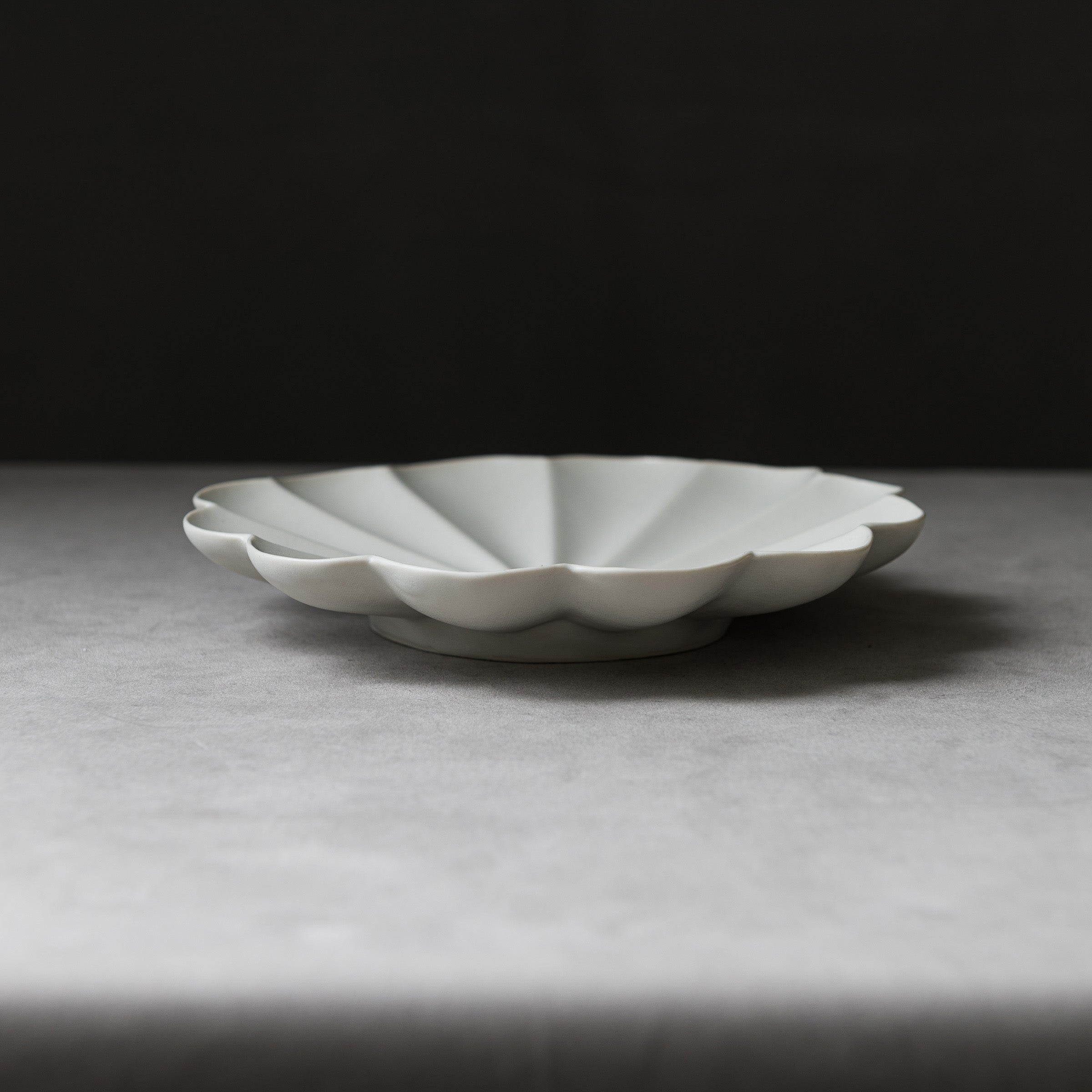 Rinka Handmade USUKIYAKI Ceramic Plate - Set of 2 Sizes (Small & Large) for Japanese BBQ, Sushi Serving & Home Dining Decor