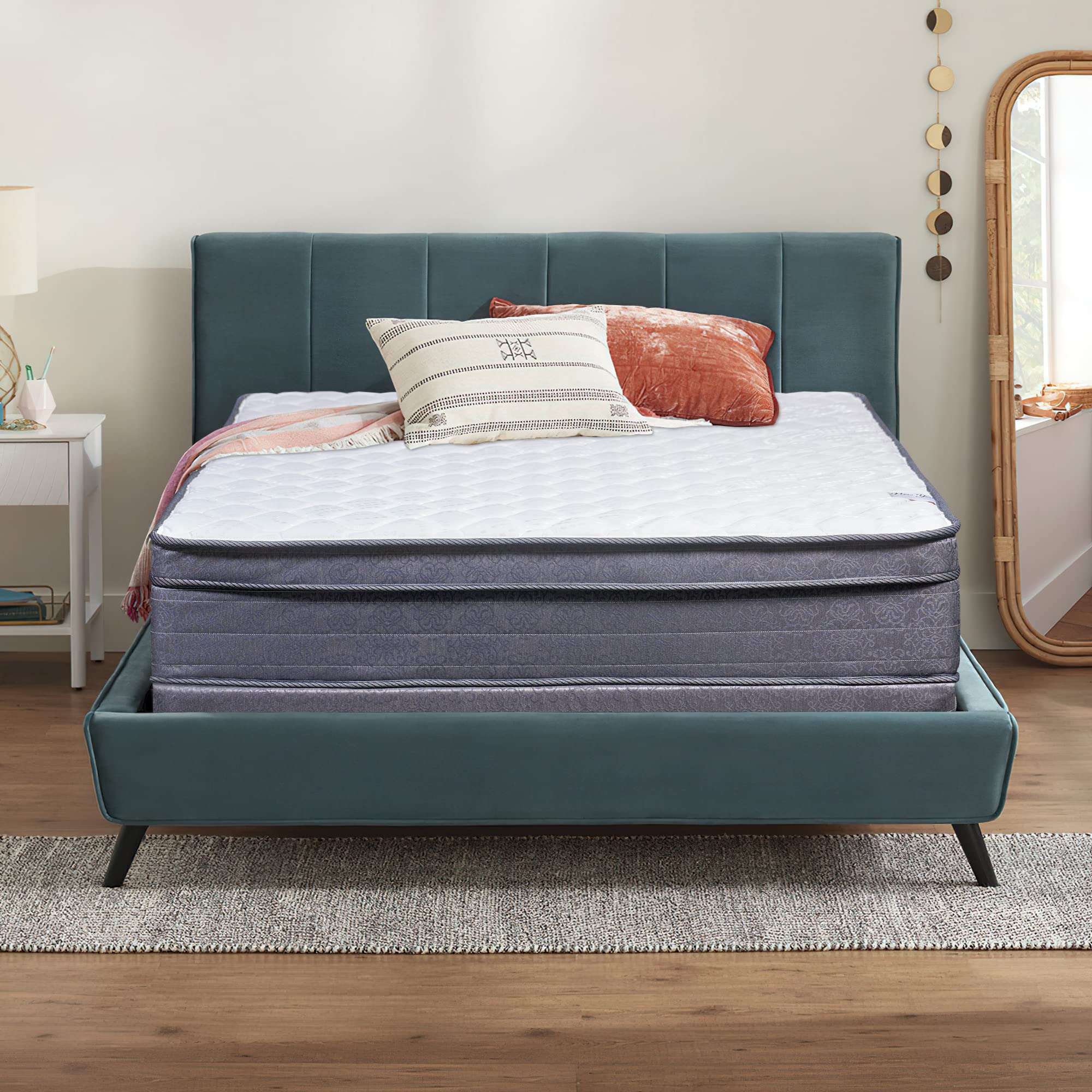 Medium Plush Foam Encased Hybrid Eurotop Pillowtop Innerspring Mattress Set with 4