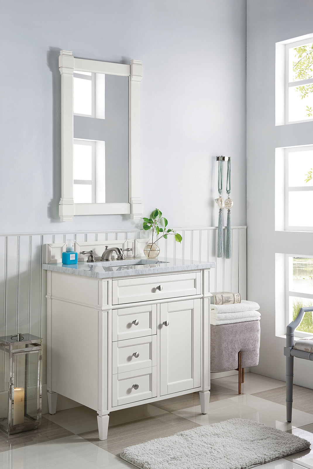 Brittany 30-Inch Single Bathroom Vanity Set with Bright White Finish & 3CM Carrara Marble Top - Perfect for Modern Master Bathrooms and Powder Rooms
