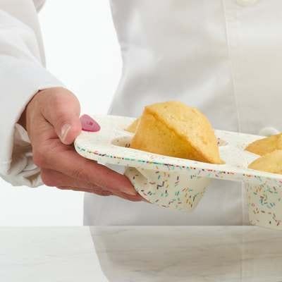 Non-Stick Silicone Jumbo Muffin Pan with Confetti Design - 6 Cup XL Cupcake Baking Tray for Party, Birthday, and Holiday Treats - Perfect for Baking, Decorating, and Gift Giving