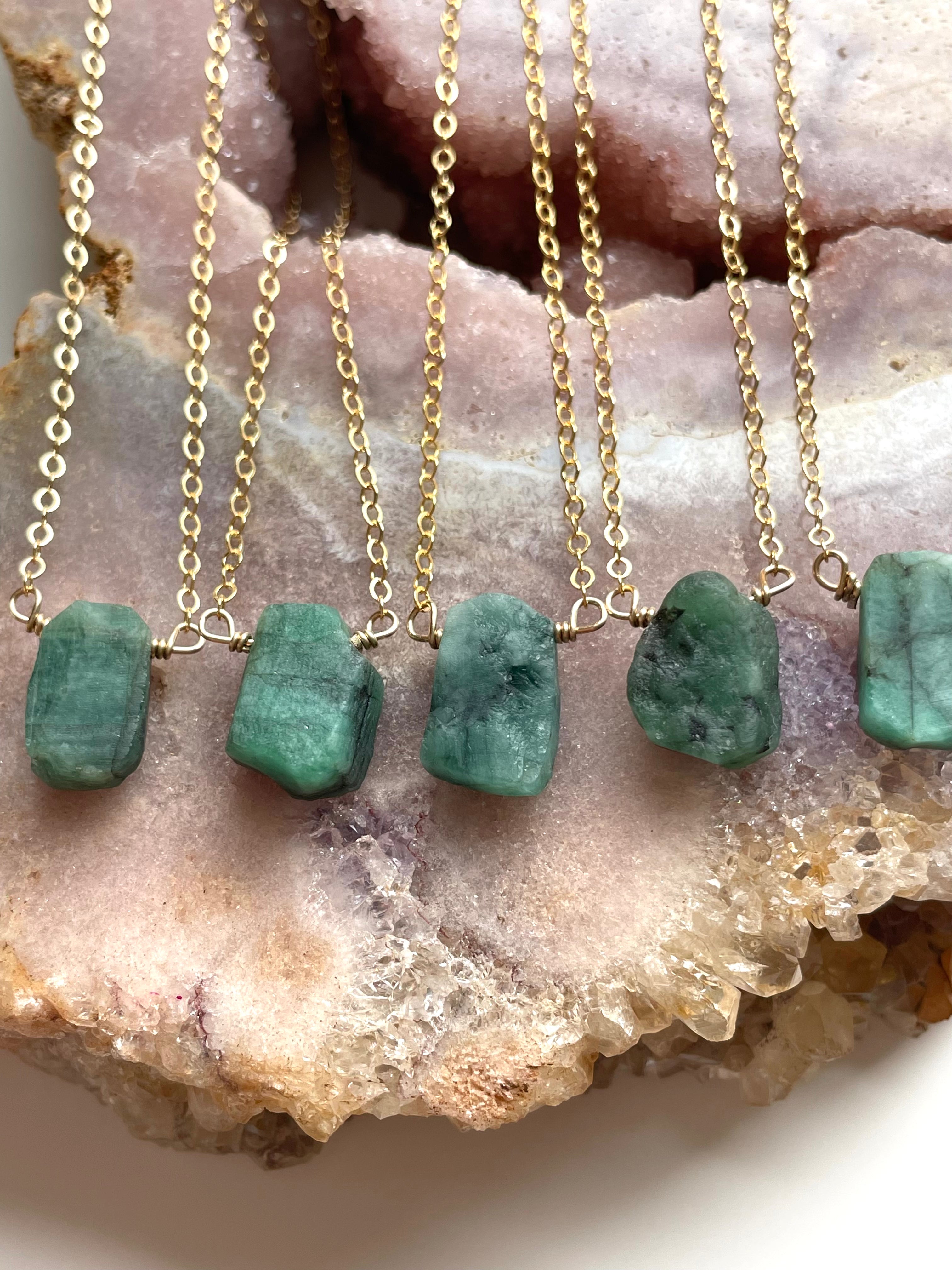 Natural Raw Emerald Pendant Necklace - 14K Gold Filled or 925 Sterling Silver Chain - Boho Chic Jewelry for Women, Gift for Her, Birthday & Anniversary Present
