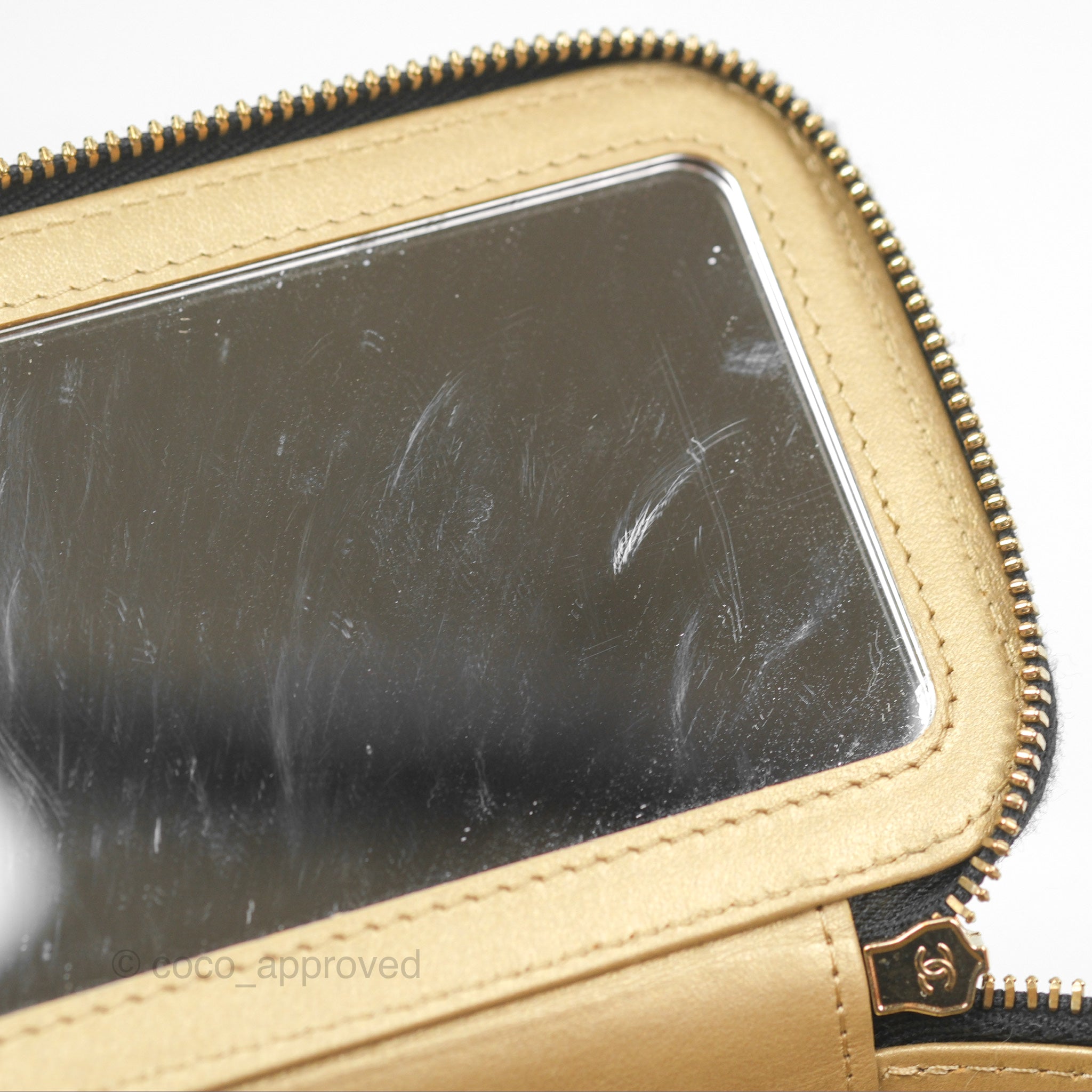 Chanel Ball Crush Vanity Bag with Chain - Black Lambskin Leather & Gold Hardware - Luxury Crossbody Clutch for Evening Parties & Special Occasions