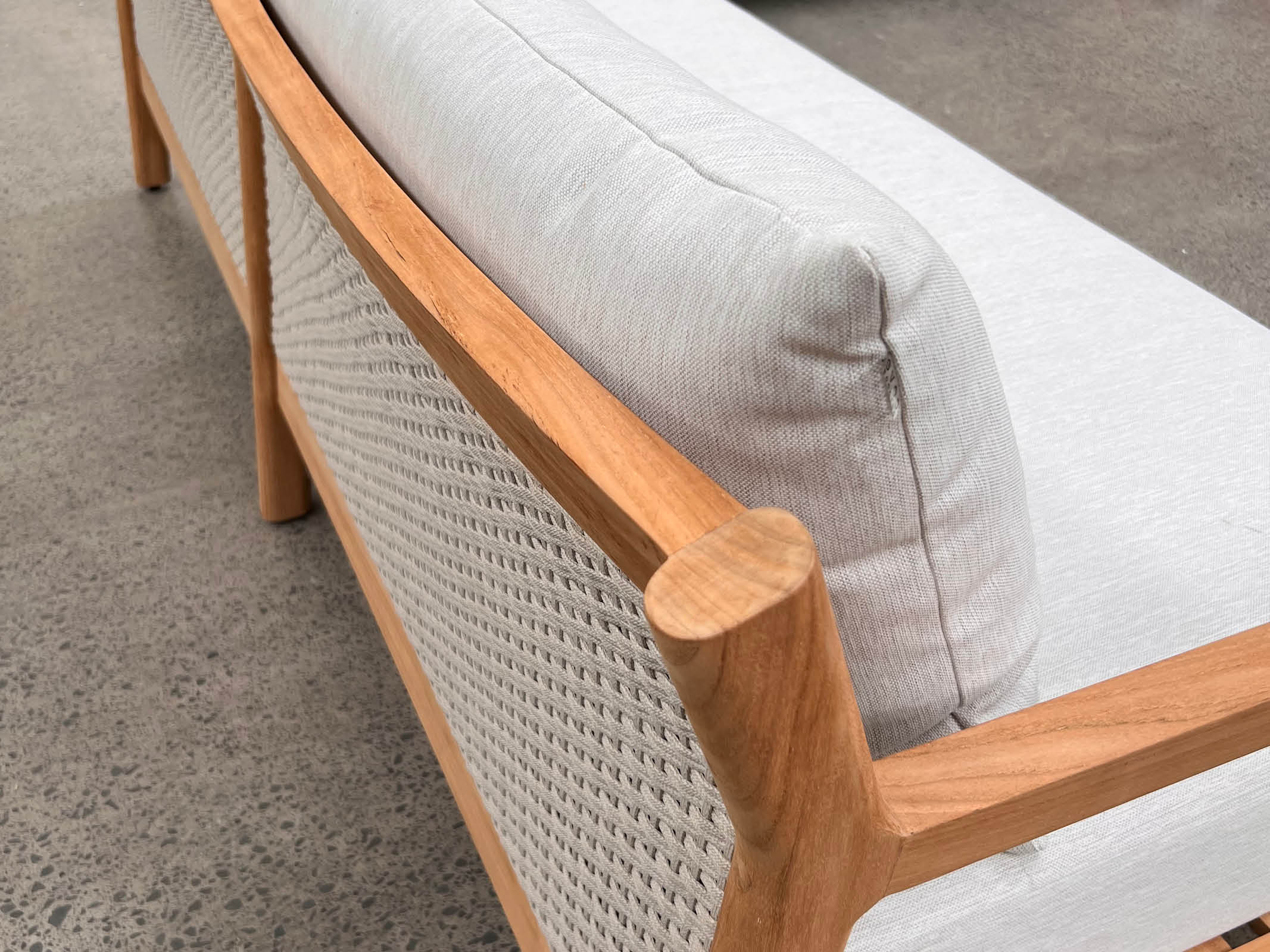 Bright Modern Sofa - Stylish and Comfortable Living Room Furniture for Small Spaces, Home Decor, Apartments, and Cozy Lounging