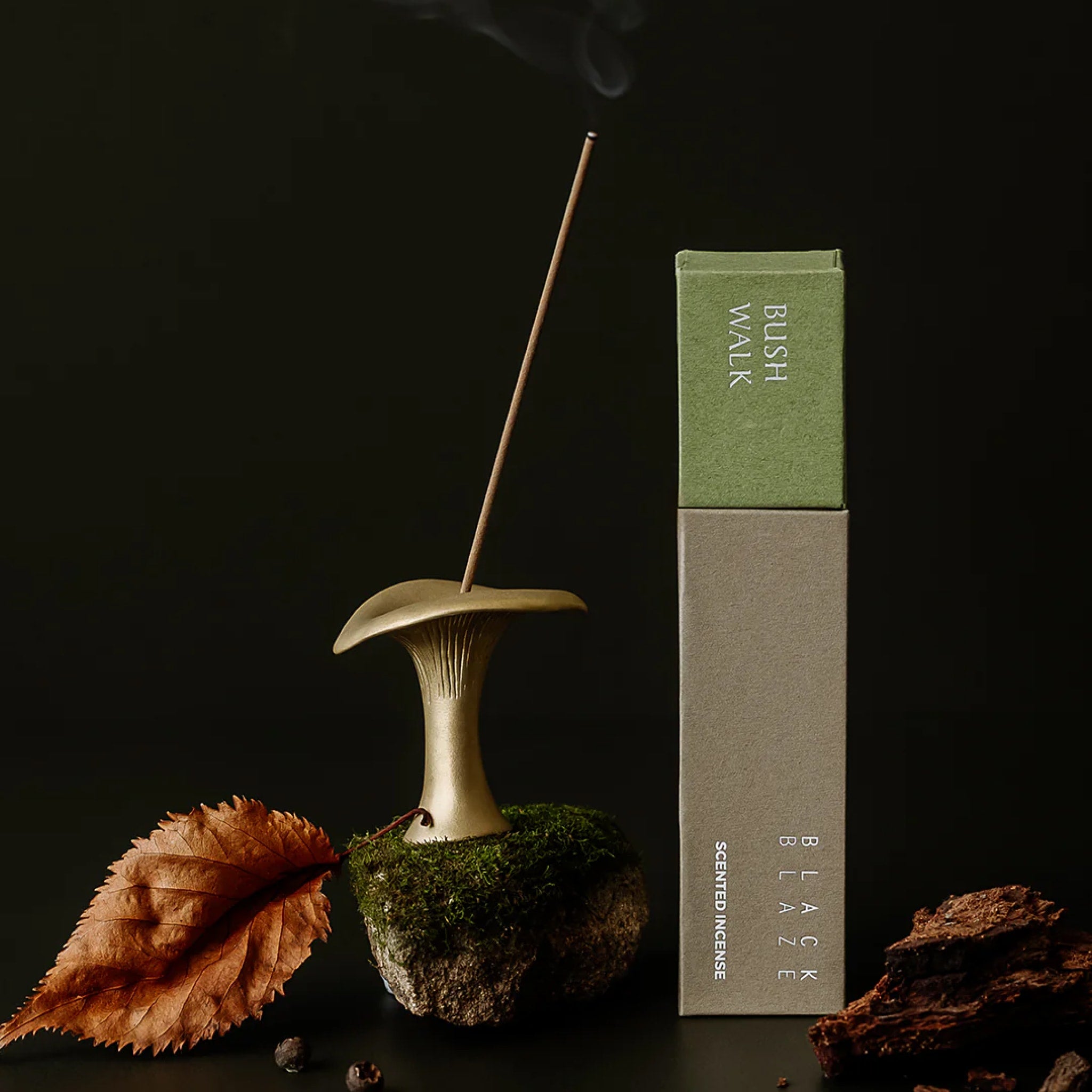BLACK BLAZE Mushroom Incense Burner - Handcrafted Gold Ceramic Aroma Diffuser for Meditation, Yoga & Home Decor | Perfect Gift for Relaxation & Aromatherapy