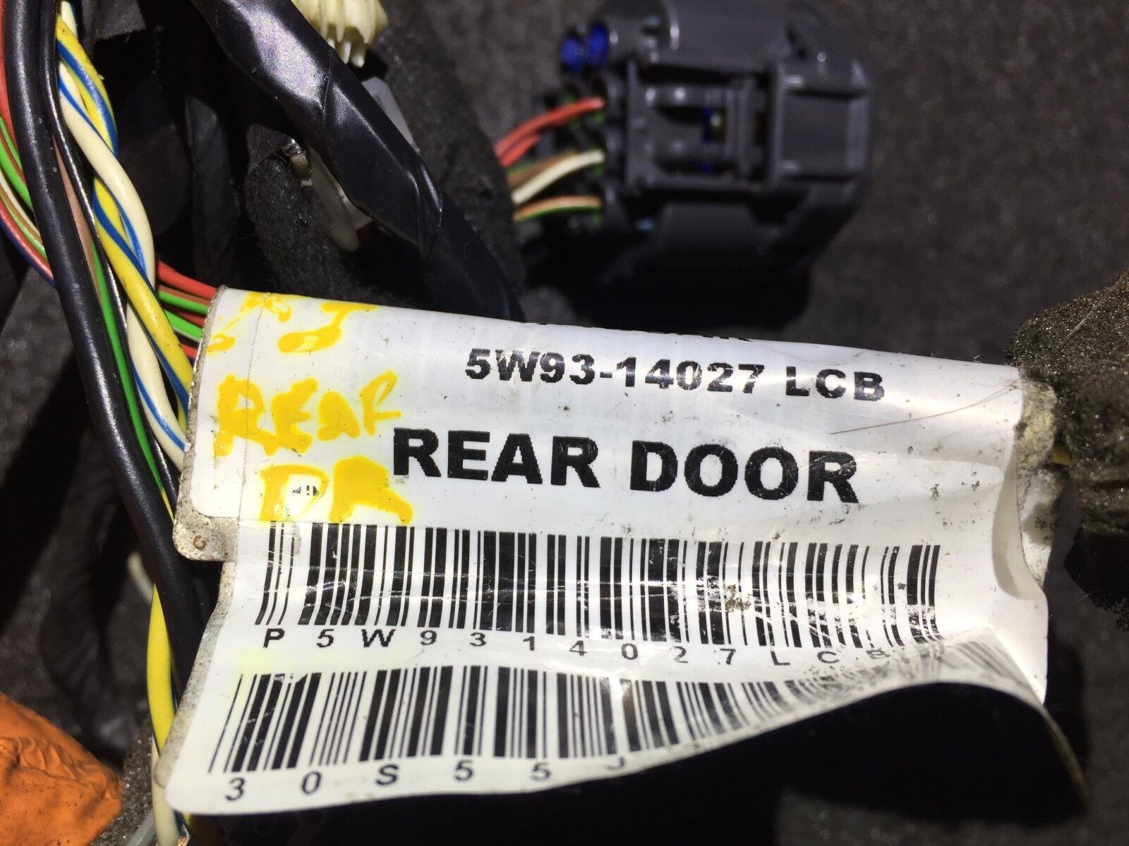 2004-2009 Jaguar XJ8 Rear Left Door Wiring Harness OEM Replacement - Perfect for Electrical Repairs & DIY Upgrades