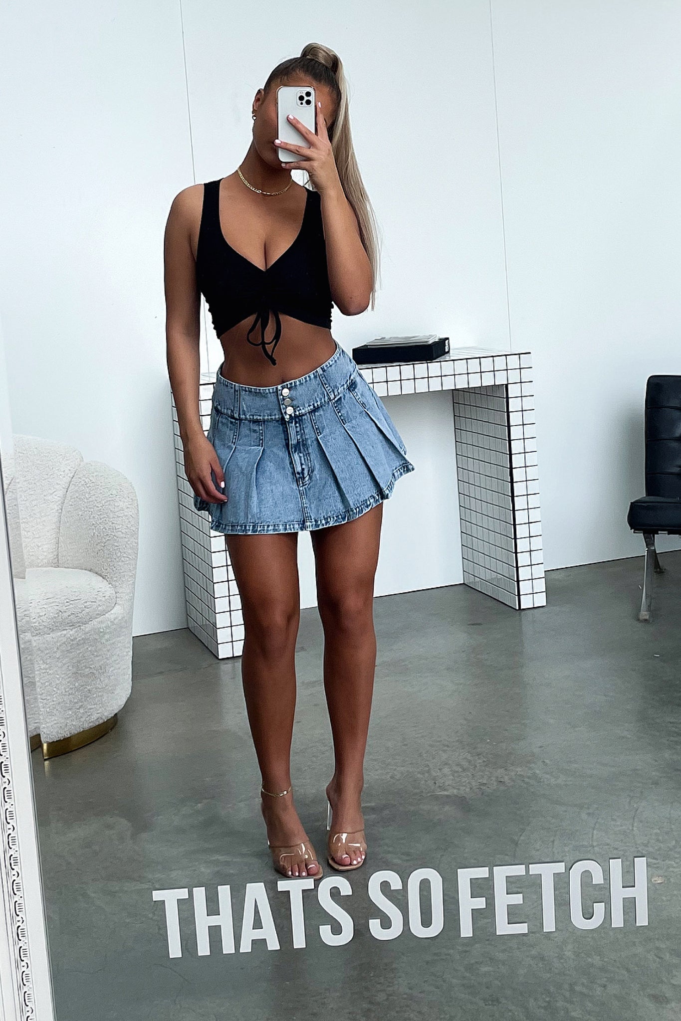 Krisy Crop Top - Black Women's Fashion Staple for Casual Outfits & Summer Wear