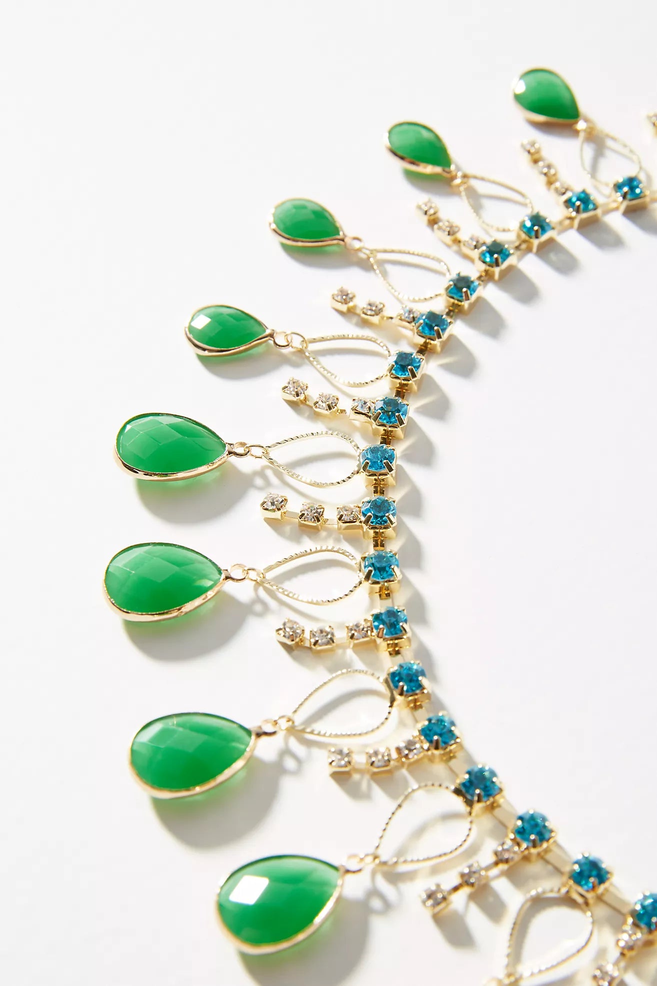 Elegant Teardrop Bib Necklace for Women - Vintage Crystal Statement Jewelry for Parties, Weddings & Special Occasions