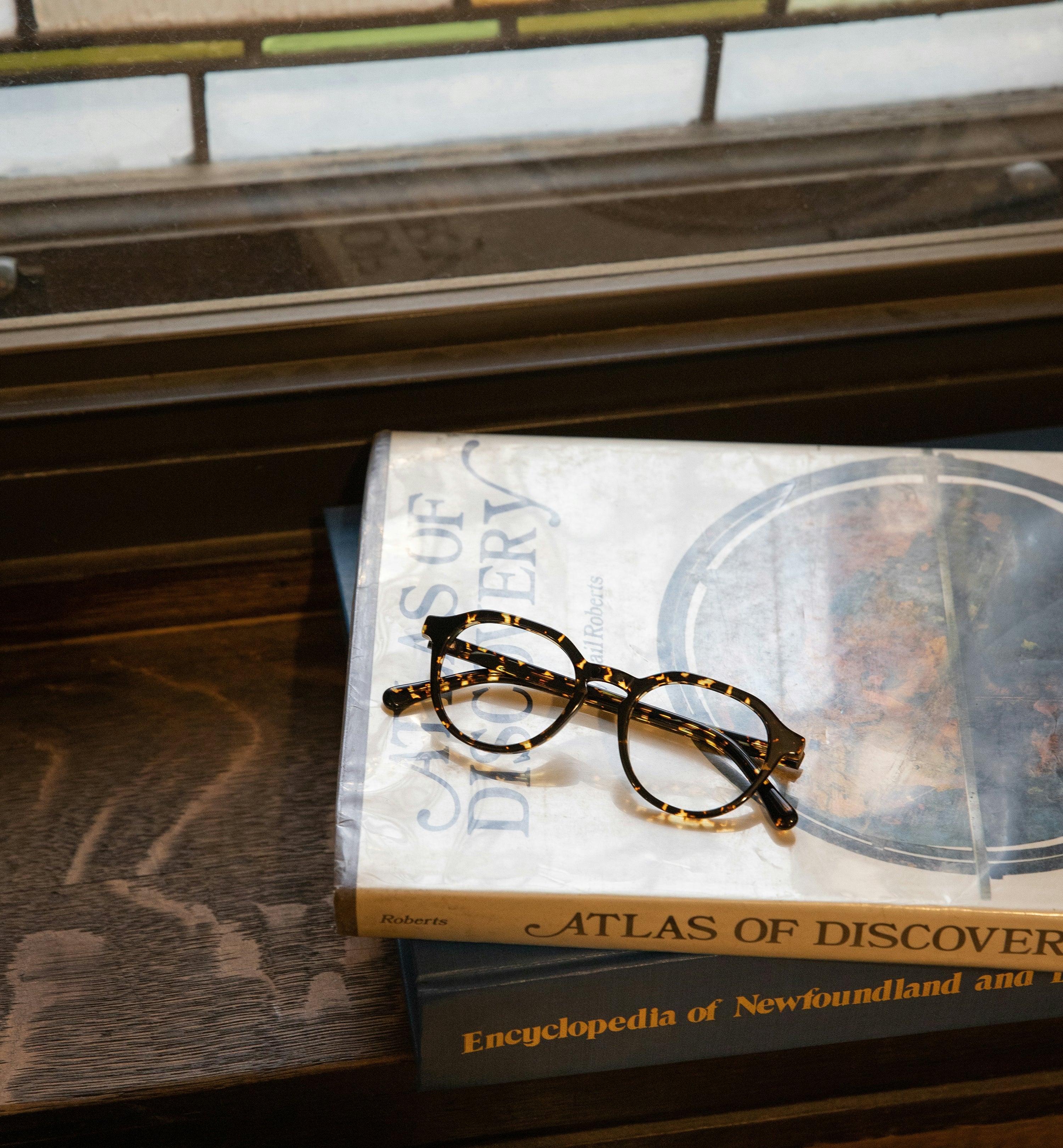 Stylish Wesley Eyeglasses for Men & Women - Trendy Lightweight Frame with UV Protection - Perfect for Reading, Driving & Daily Wear