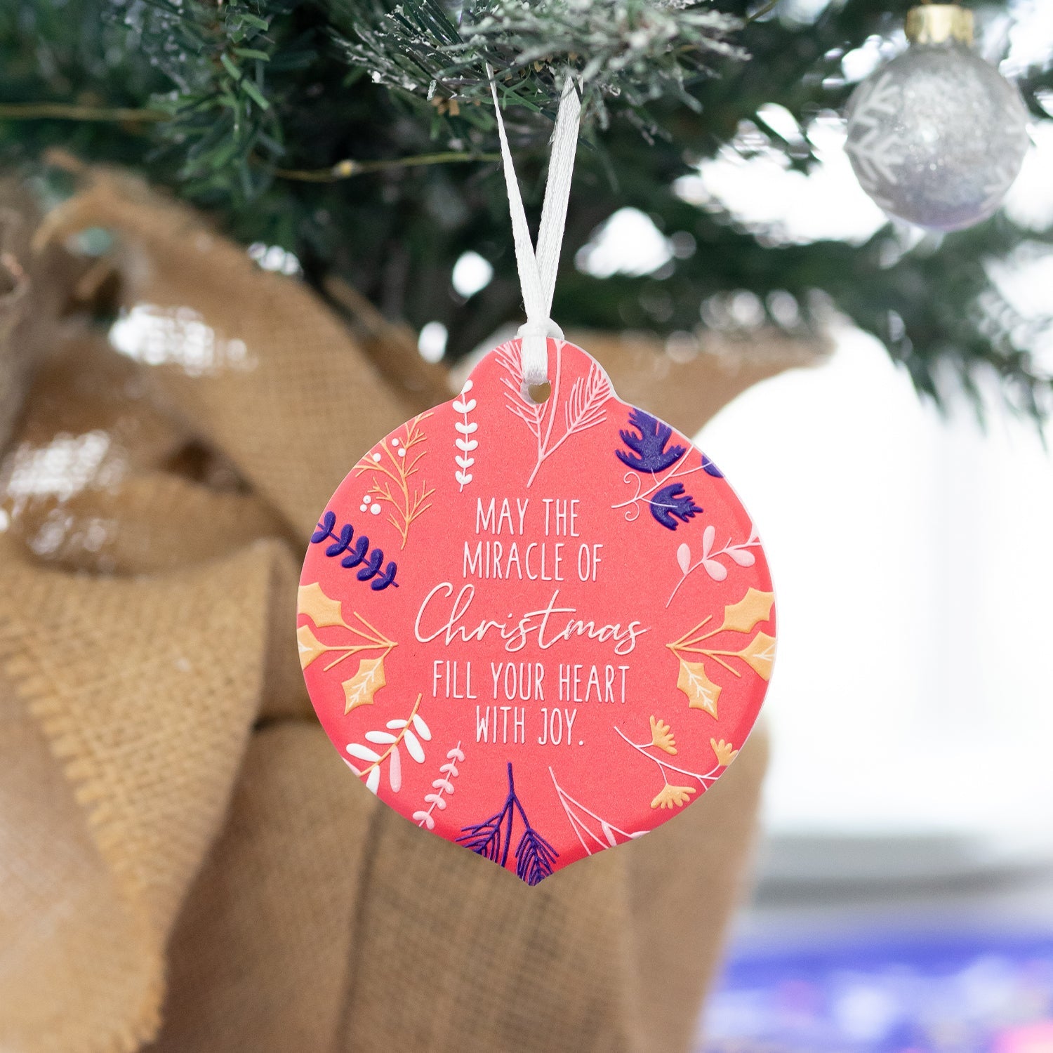 Miracle Christmas Keepsake Ornament - Handcrafted Holiday Decor for Tree, Gift & Festive Home Decoration