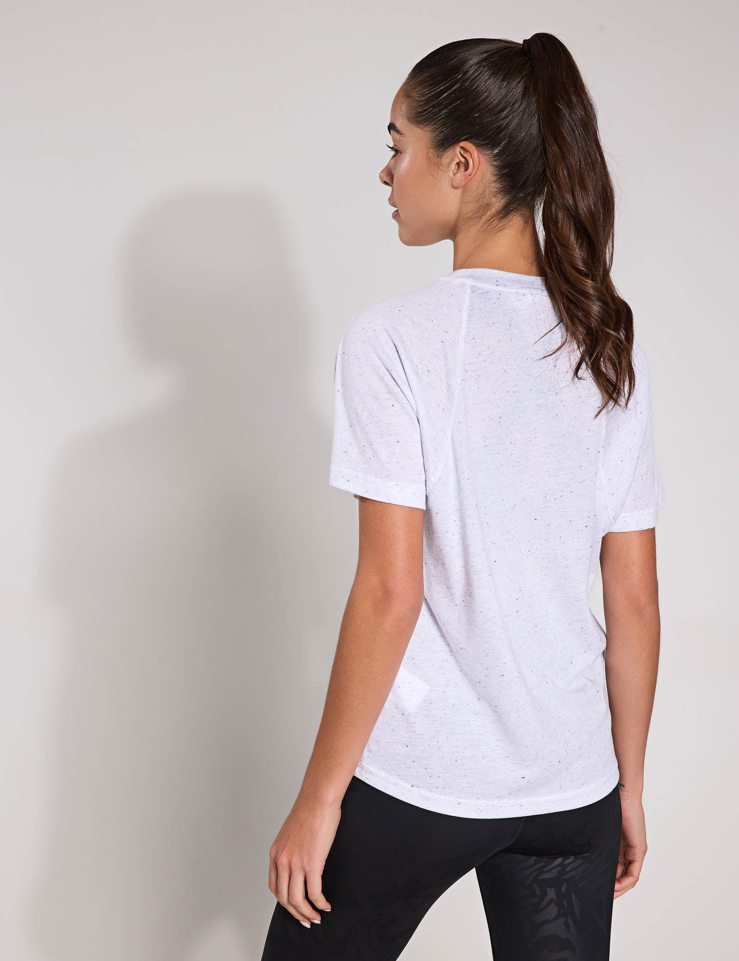 Essentials Winners T-Shirt - Comfortable Cotton Tee for Men & Women in White & Black - Perfect for Casual Wear, Sports & Everyday Outfits
