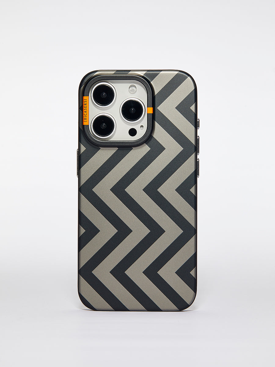 Zebra Stripe Phone Case for iPhone - Durable Black Wave Design - Perfect for Street Fashion & Everyday Protection