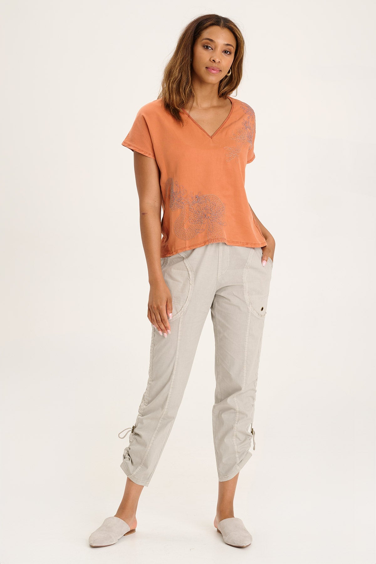 Otish Slim Poplin Crop Top for Women - Lightweight Summer Blouse for Casual Outfits & Beach Wear