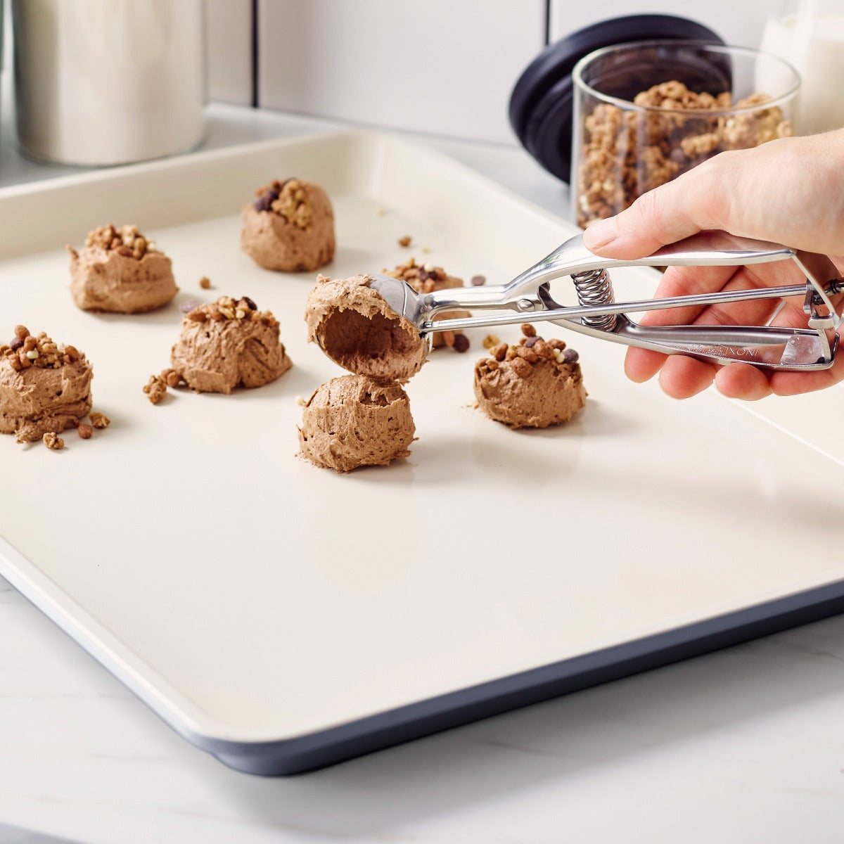 GreenLife Ceramic Nonstick 18 x 13 Inch Cookie Baking Sheet Pan - Heavy Duty, Oven Safe, Dishwasher Safe - Perfect for Cookies, Pizza, Roasting Vegetables & More