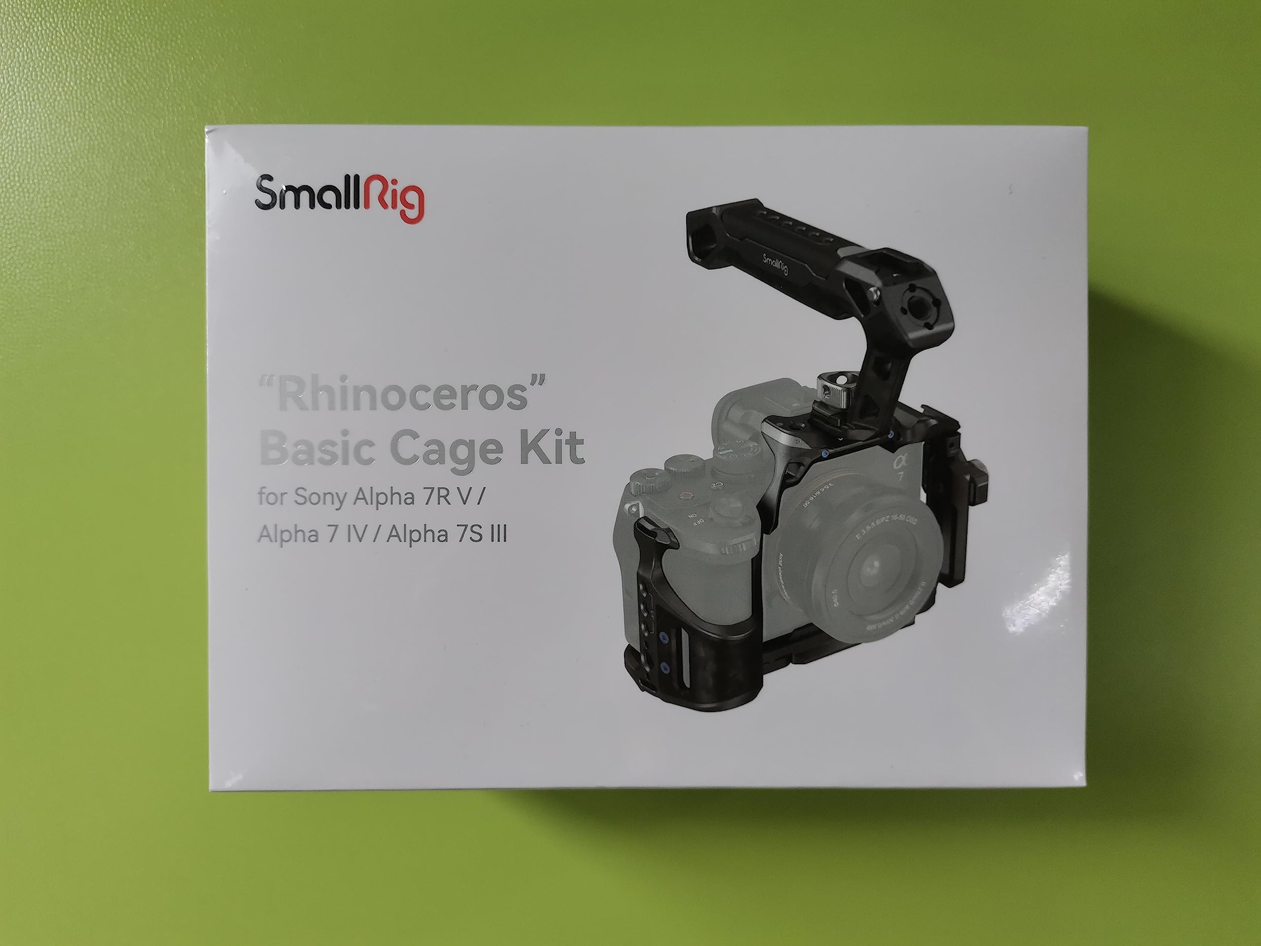 SmallRig 3708 Camera Cage for Sony A7 IV, A7R V & A7S III - Aluminum Alloy Body with Top Handle & HDMI Clamp - Professional DSLR Rig for Vlogging, Filmmaking & Photography