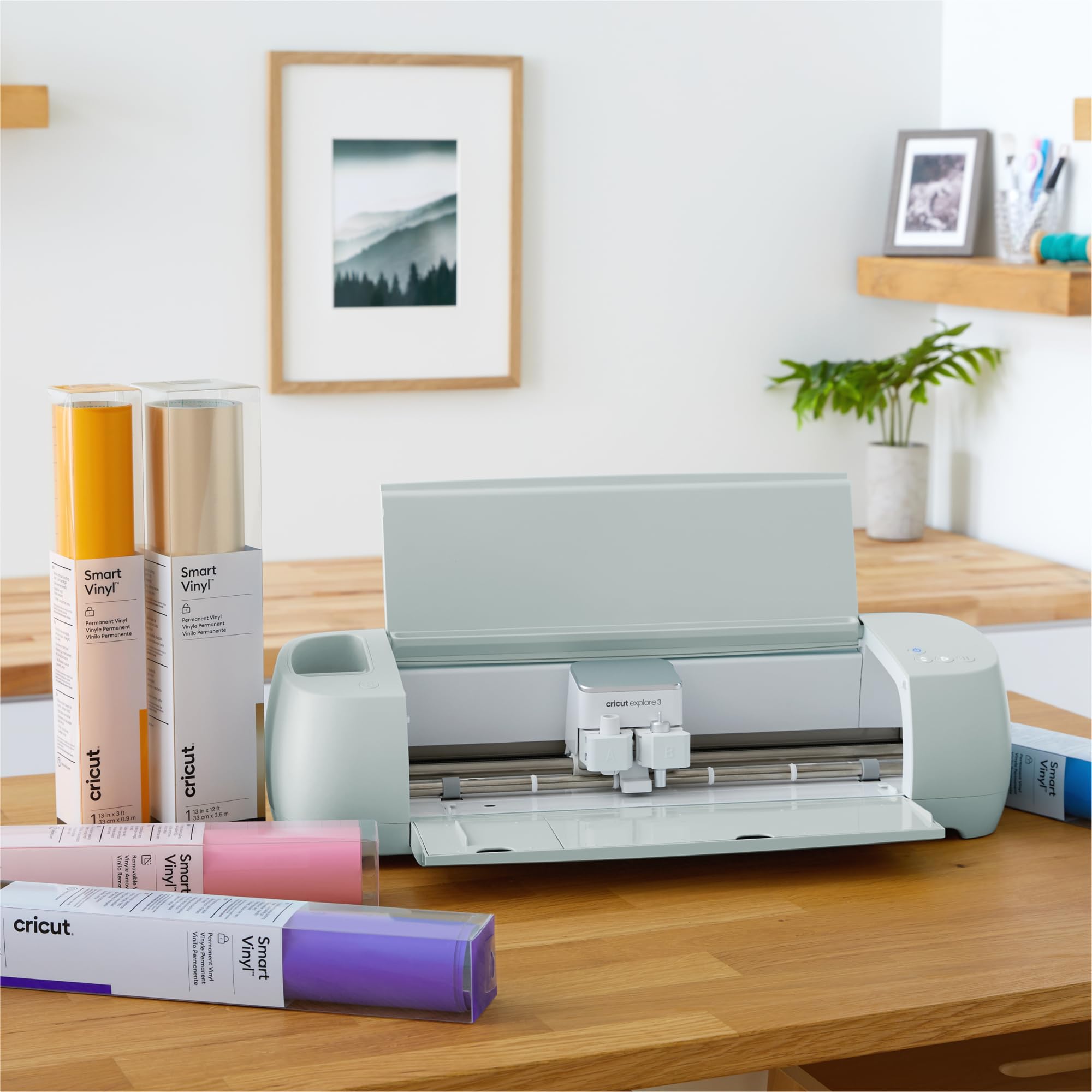 Cricut Explore 3 Smart Cutting Machine for DIY Crafts, Vinyl Decals, and Home Decor - Perfect for Scrapbooking, Card Making, and Personalized Gifts