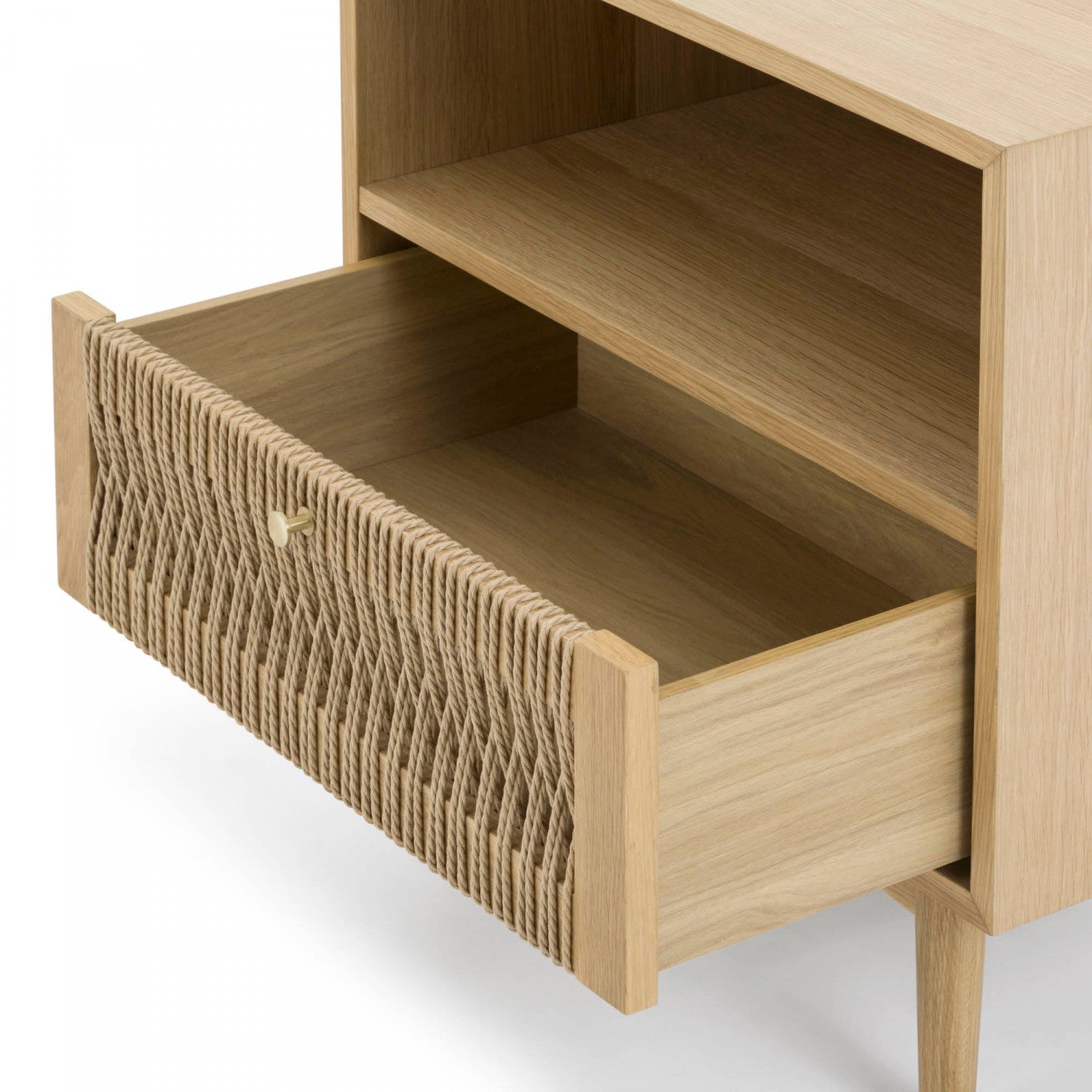 Braylock Night Stand - Natural Wood Bedside Table for Bedroom, Compact & Stylish Nightstand with Storage Shelf - Perfect for Small Spaces, Apartments, and Dorm Rooms