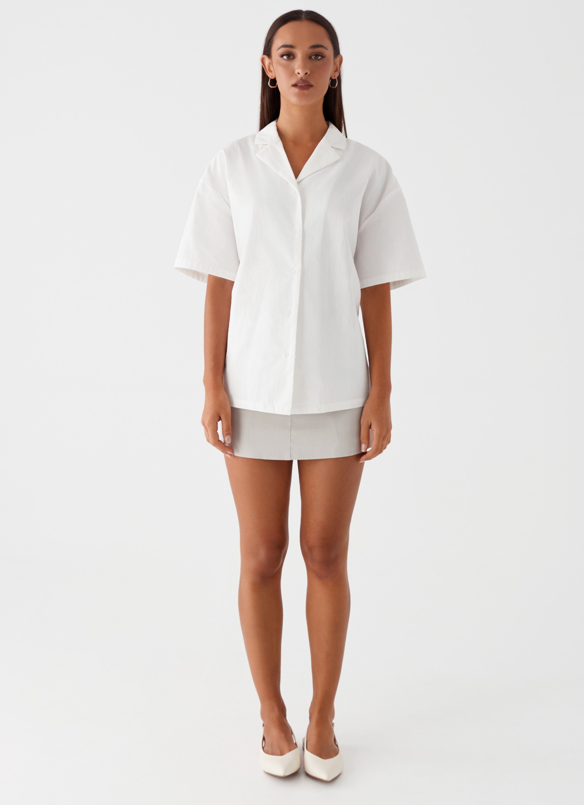 Hadley Open Back Short Sleeve Shirt for Women - Breathable Summer Blouse, Casual Loose Fit Top, White - Perfect for Beach Outings, Date Nights & Vacation Wear