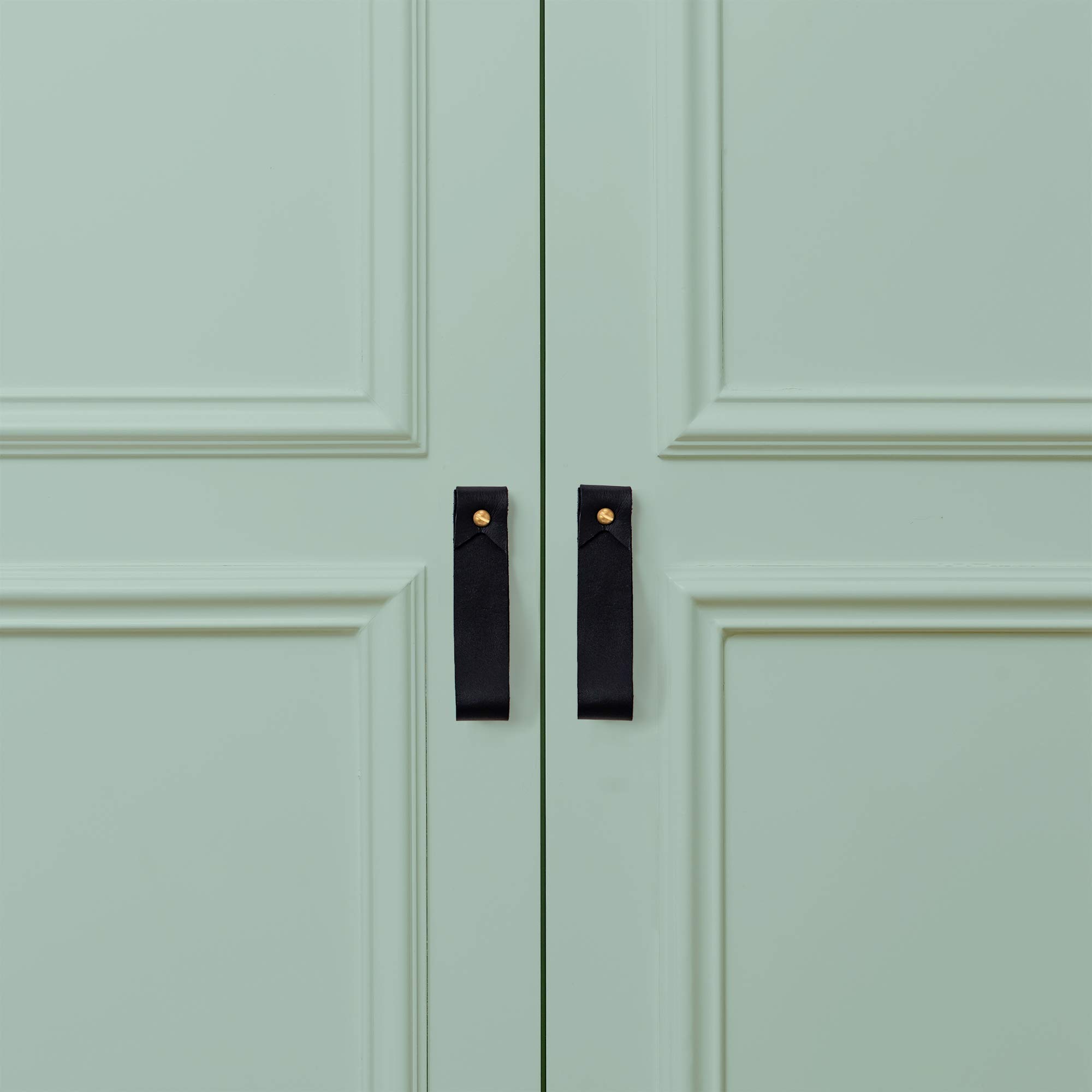 KEYAIIRA - Medium Leather and Brass Drawer Pulls - Rustic Gold Cabinet Knobs & Handles for Kitchen, Closet, Furniture - Minimalist Home Decor Hardware for Cabinets, Dressers, and DIY Projects