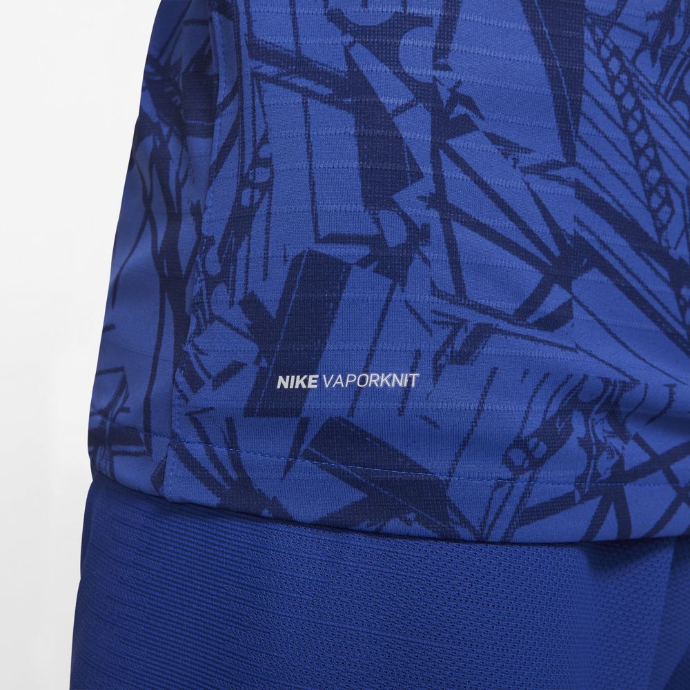 Nike Chelsea FC 2019/20 Stadium Home Soccer Jersey - Authentic Football Shirt for Men - Perfect for Matchdays, Training & Fan Support