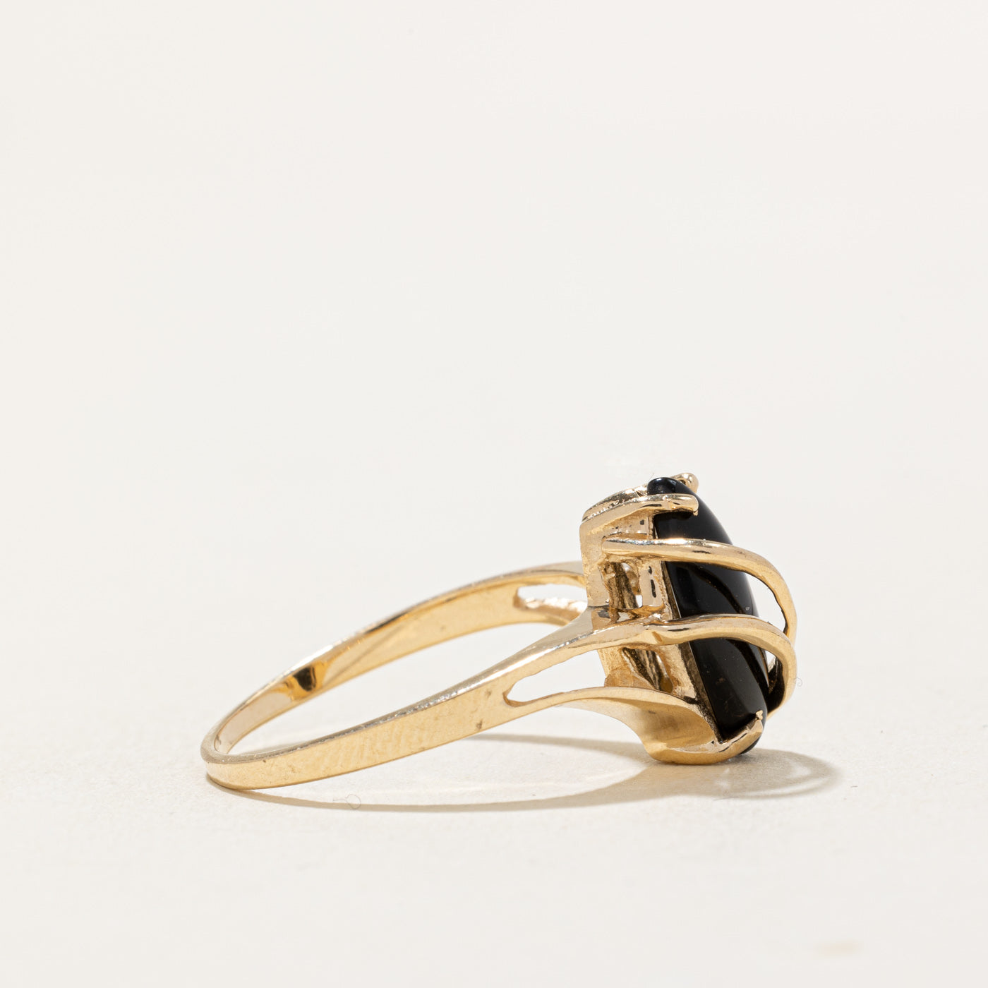 1.50ct Onyx Black Gemstone Ring for Women - Size 6 | Elegant Gothic Jewelry for Evening Wear & Special Occasions