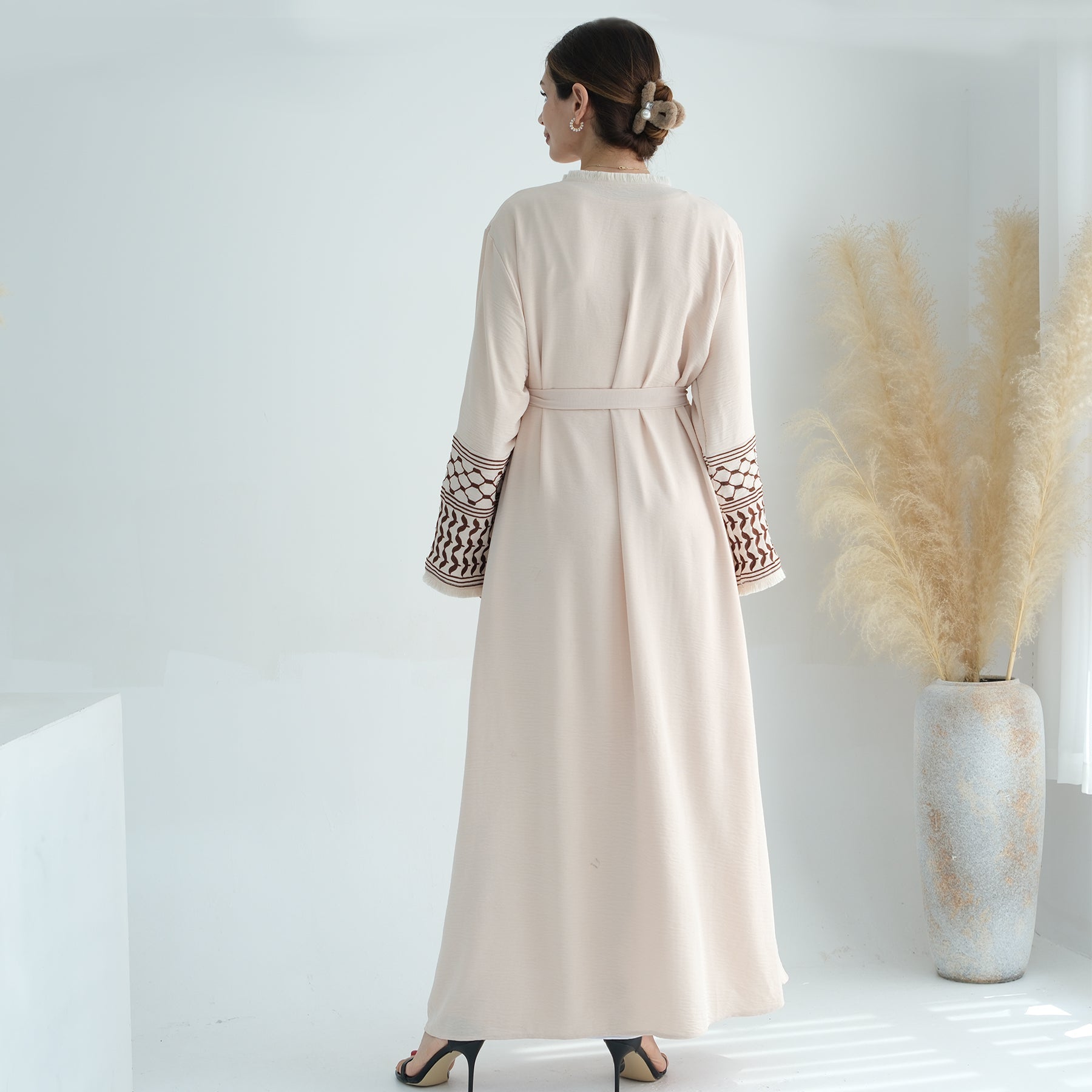 Elegant Kufiya Open Abaya Set in Sand Color - Modest Muslim Prayer Dress for Women - Perfect for Eid, Ramadan & Special Occasions