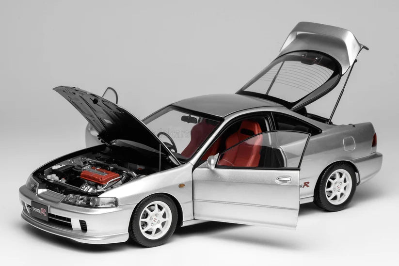 PREORDER - MotorHelix 1:18 Scale Honda Integra DC2 Type R (Pre-Facelift) Diecast Model Car - Vogue Silver Metallic - Perfect for Collectors & Auto Enthusiasts Display