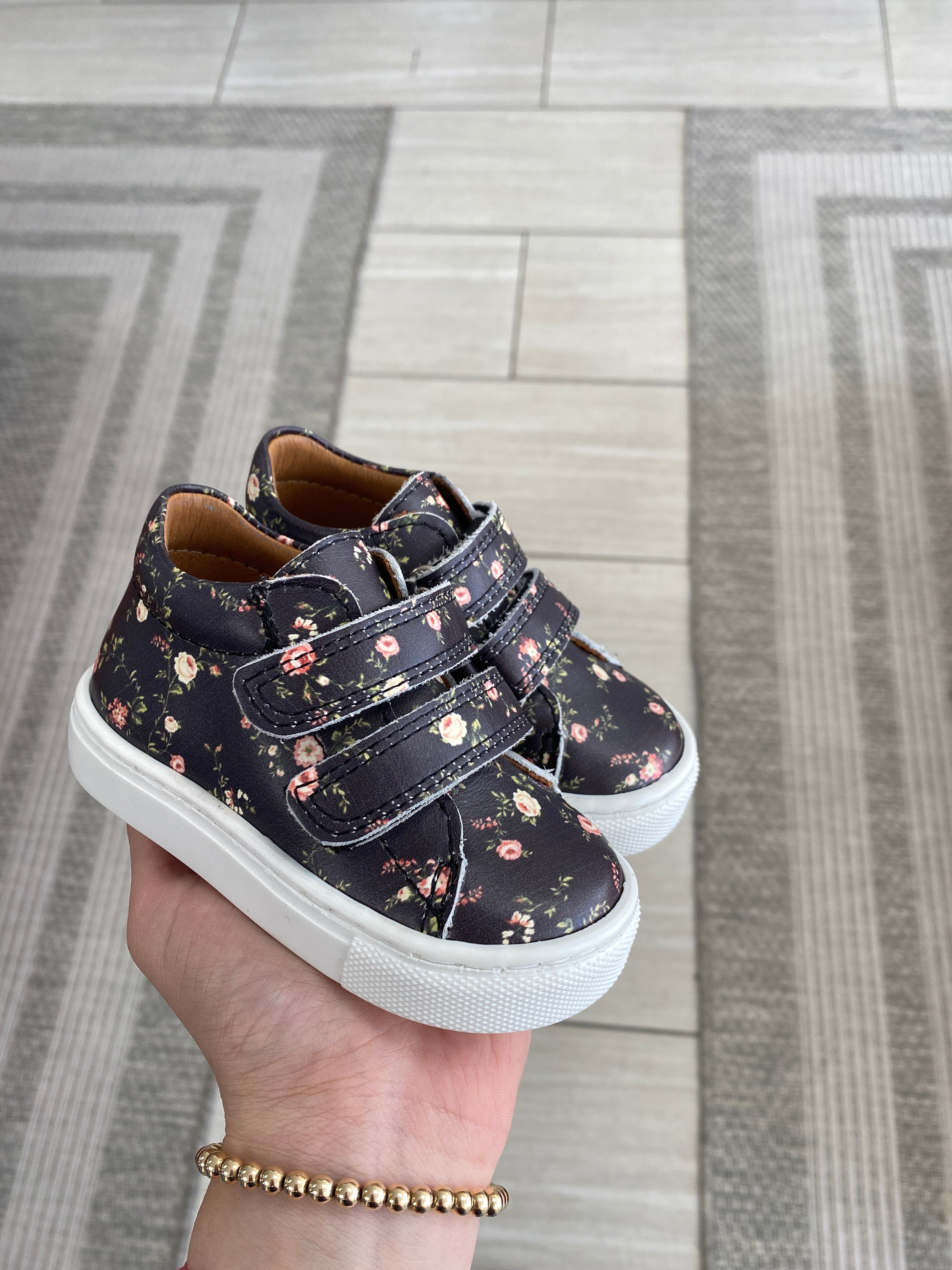 Atlanta Moccasin Flower Print Baby Sneakers - Soft & Comfortable First Walkers for Infants & Toddlers - Perfect for Outdoor Play, Daily Walks & Special Occasions