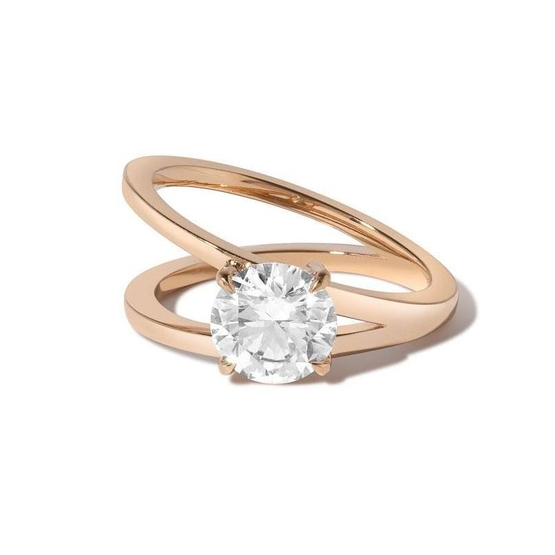 Brilliant V Ring - Elegant Cubic Zirconia Wedding Band for Women, Dainty Stackable Ring for Anniversary & Engagement - Perfect for Everyday Wear, Date Nights & Special Occasions