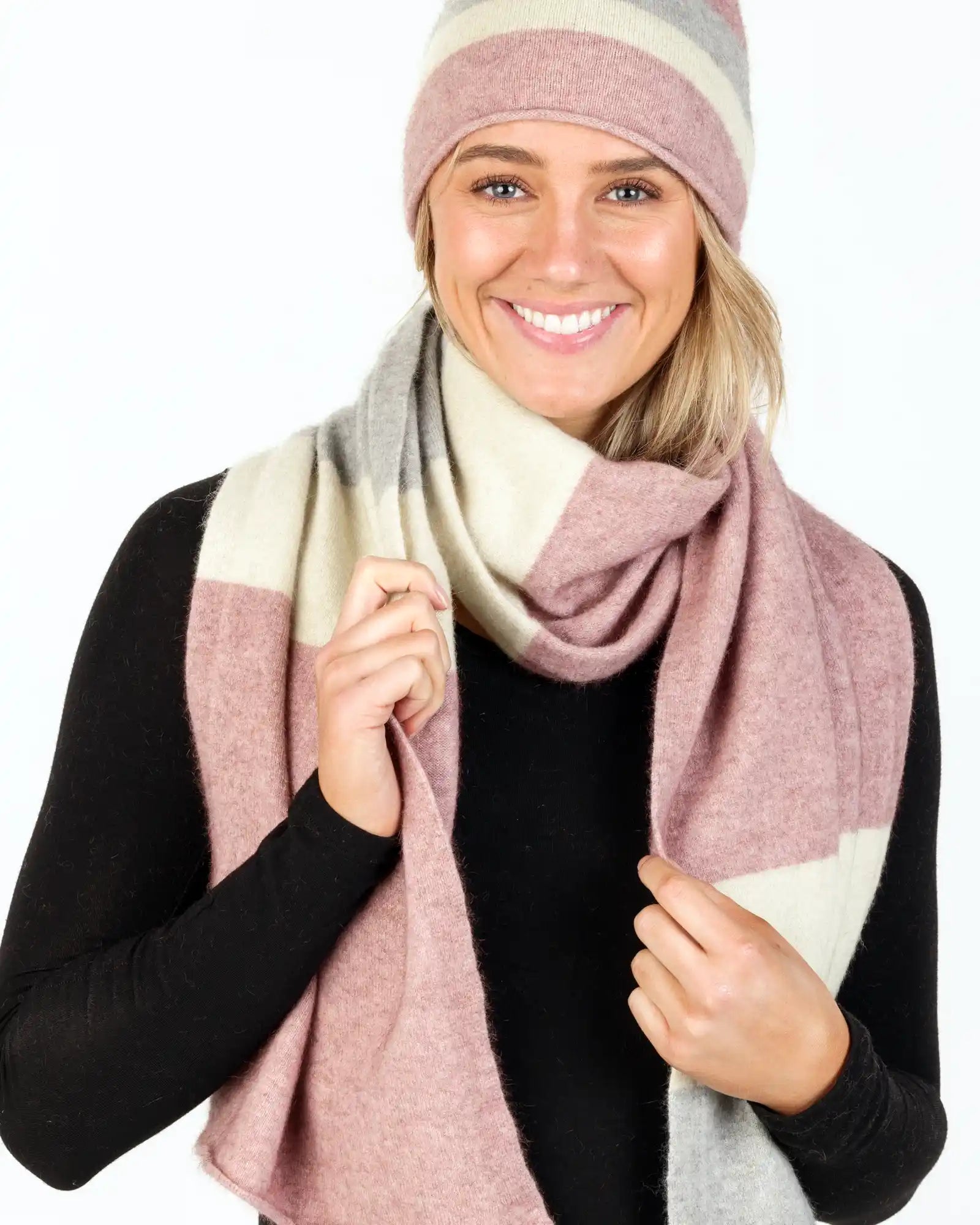 Lily Stripe Travel Scarf NX824 - Lightweight Fashion Shawl for Women, Perfect for Airplane, Beach & Outdoor Adventures