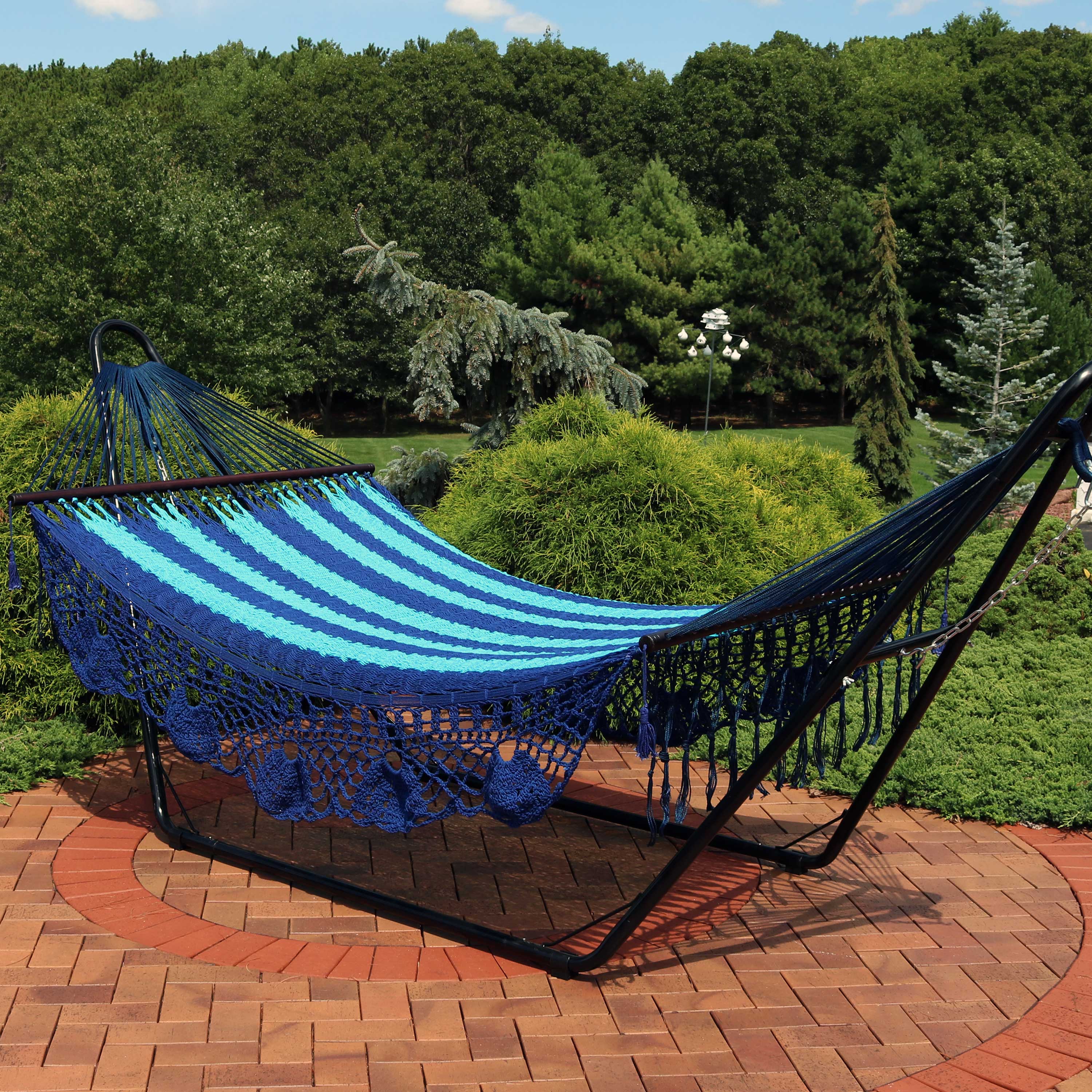 Premium Sunnydaze Deluxe 2-Person American Style Hammock with Spreader Bars - Perfect for Backyard Relaxation, Camping & Beach Getaways