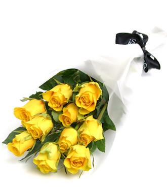 Fresh Yellow Roses Bouquet - Long Lasting Premium Flowers for Birthday, Anniversary & Home Decor