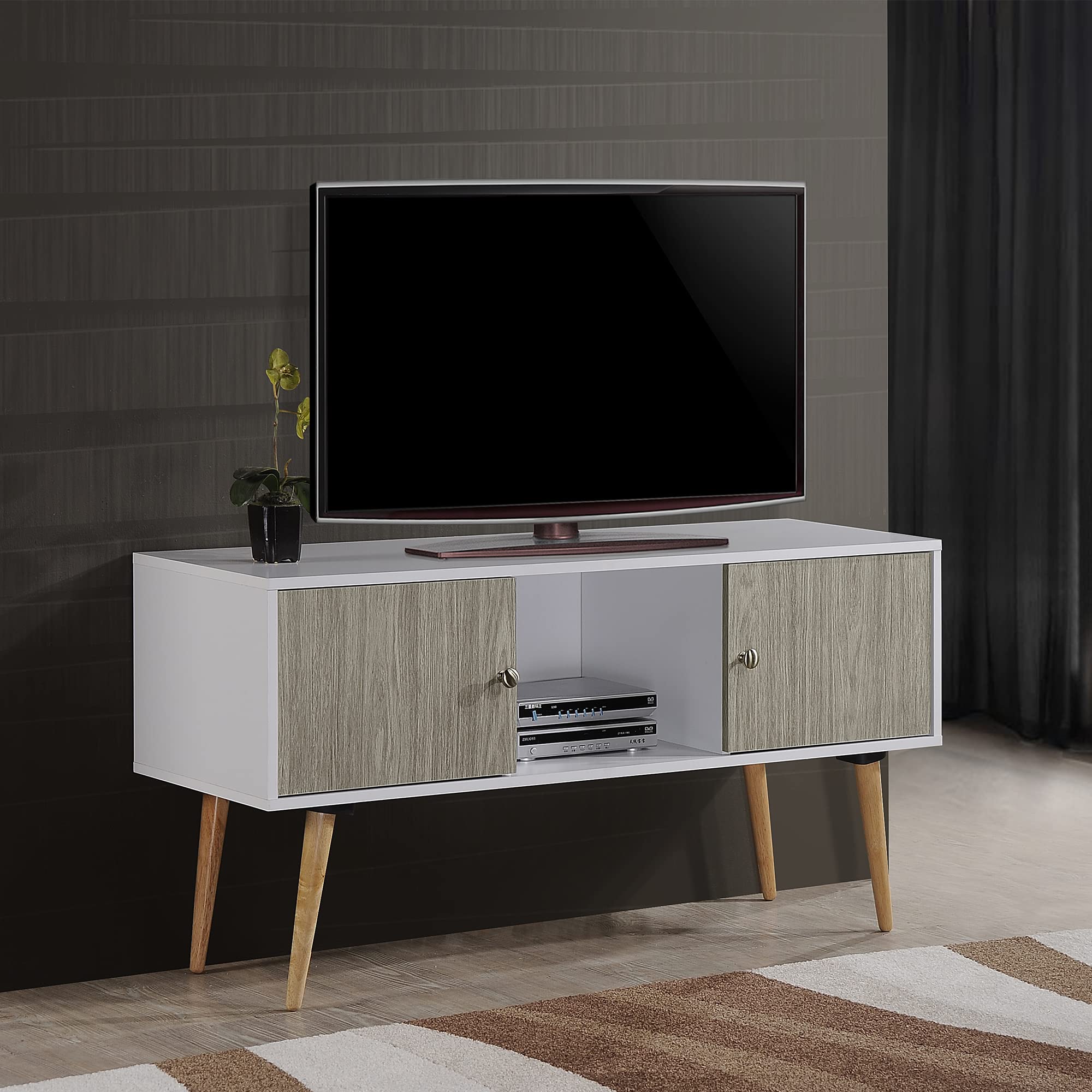 Hodedah White Retro Style TV Stand with 2 Storage Doors & Solid Wood Legs - Perfect for Living Room, Bedroom Home Entertainment Setup